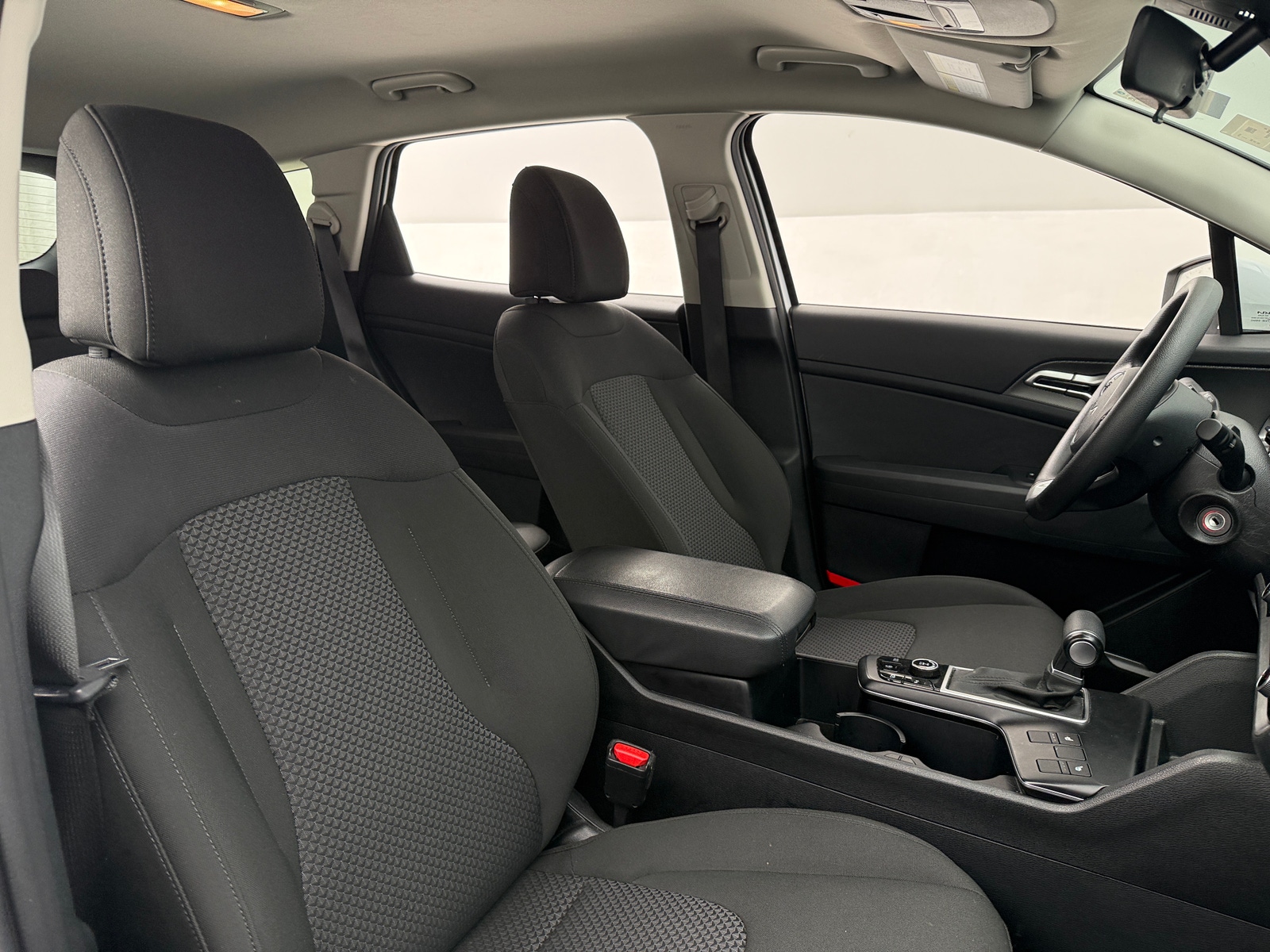 Thumbnail: 2025 Kia Sportage - 2