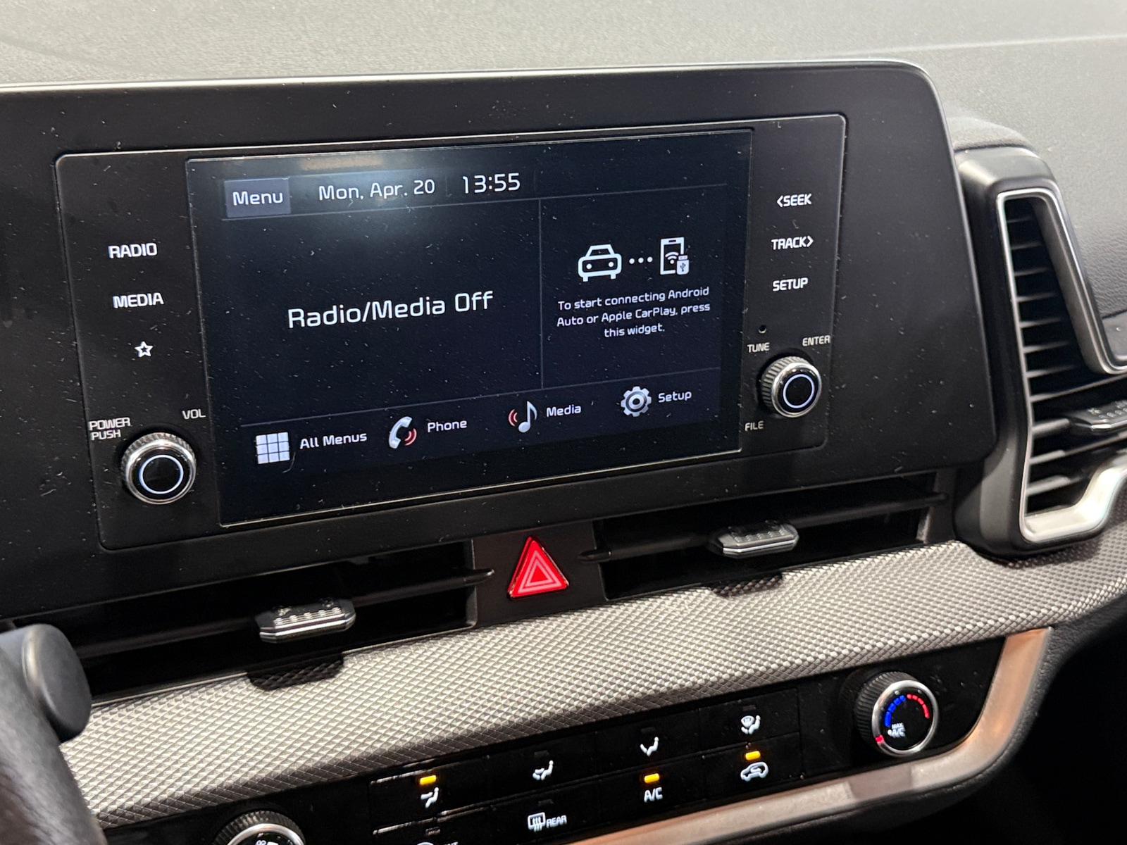 Thumbnail: 2025 Kia Sportage - 4