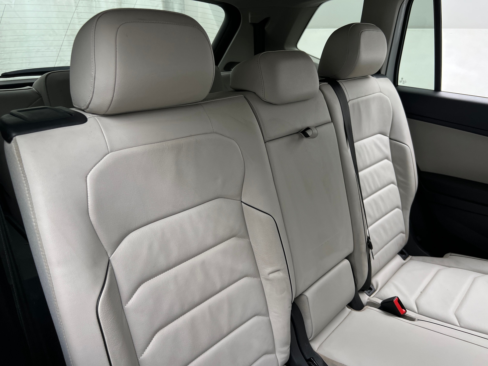 Thumbnail: 2018 Volkswagen Tiguan - 6