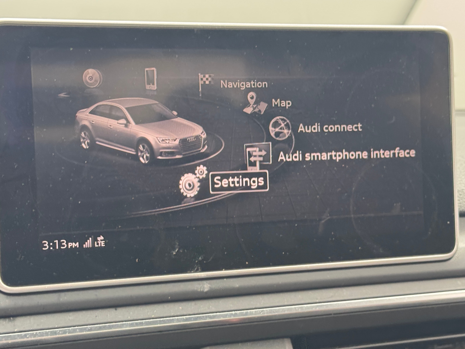 Thumbnail: 2019 Audi A4 - 3