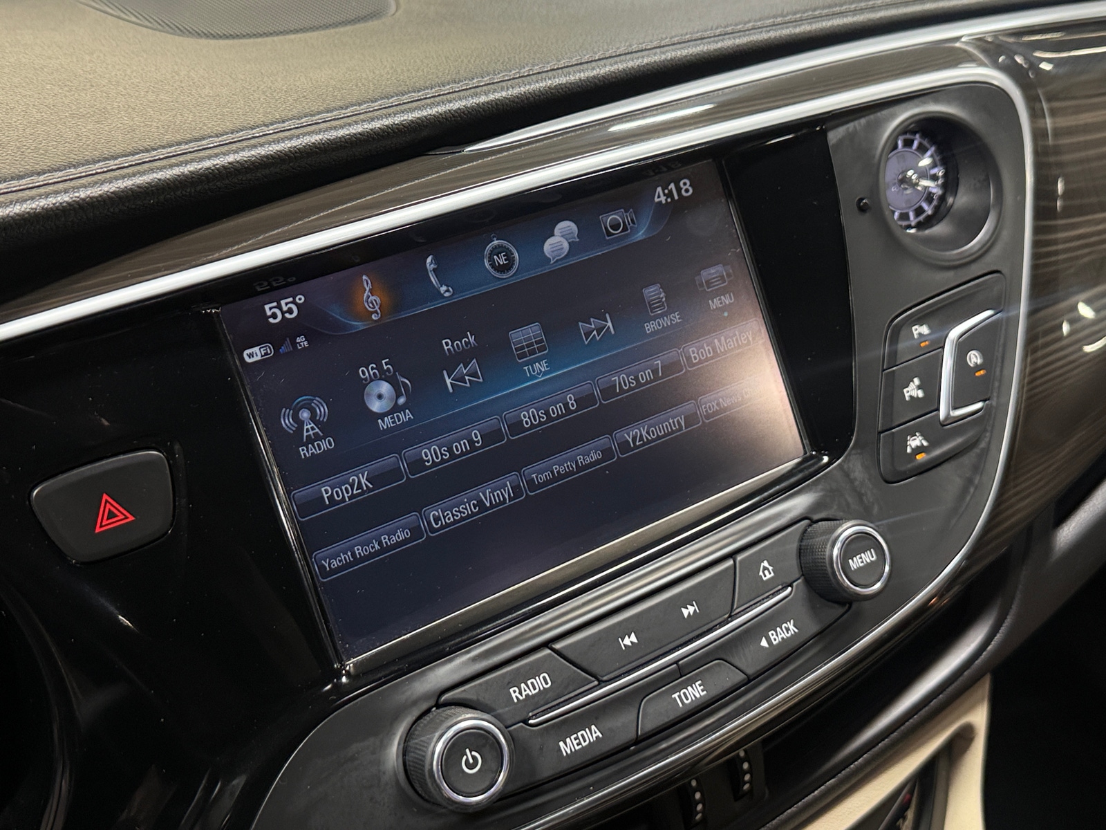 Thumbnail: 2020 Buick Envision - 3