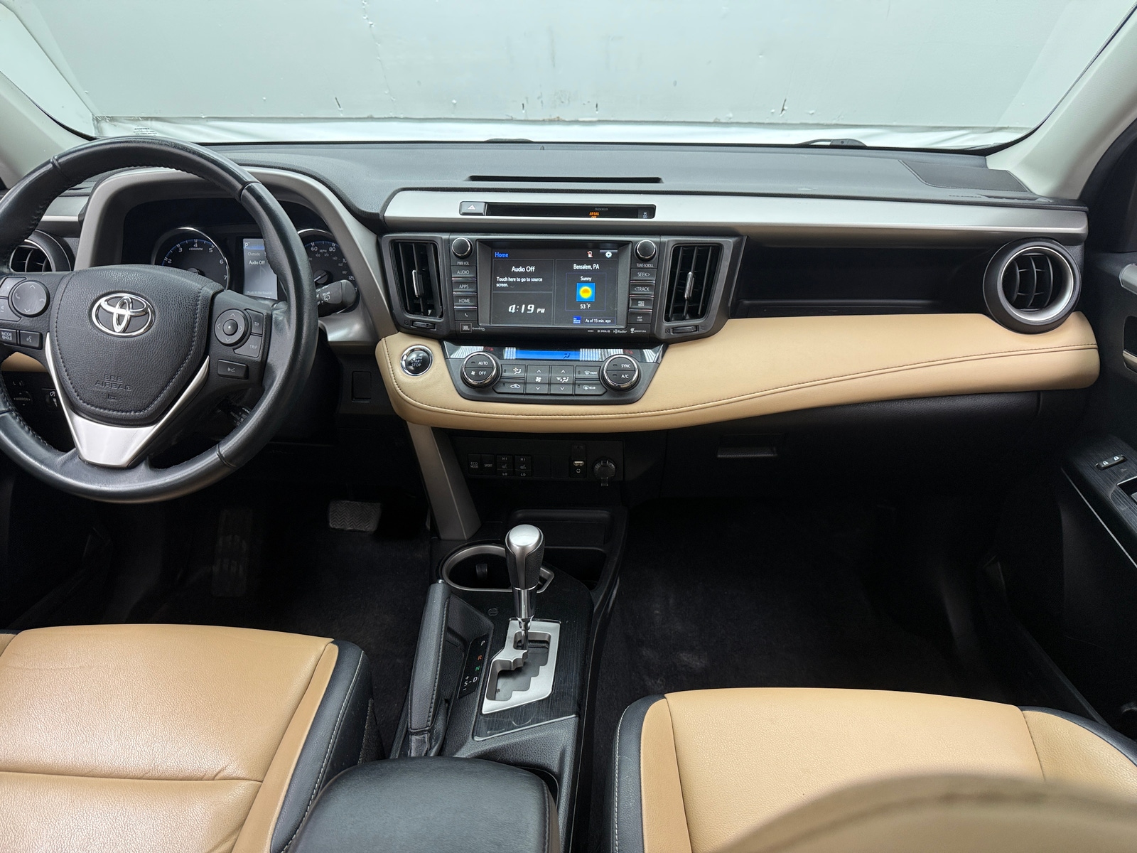 Thumbnail: 2016 Toyota RAV4 - 2