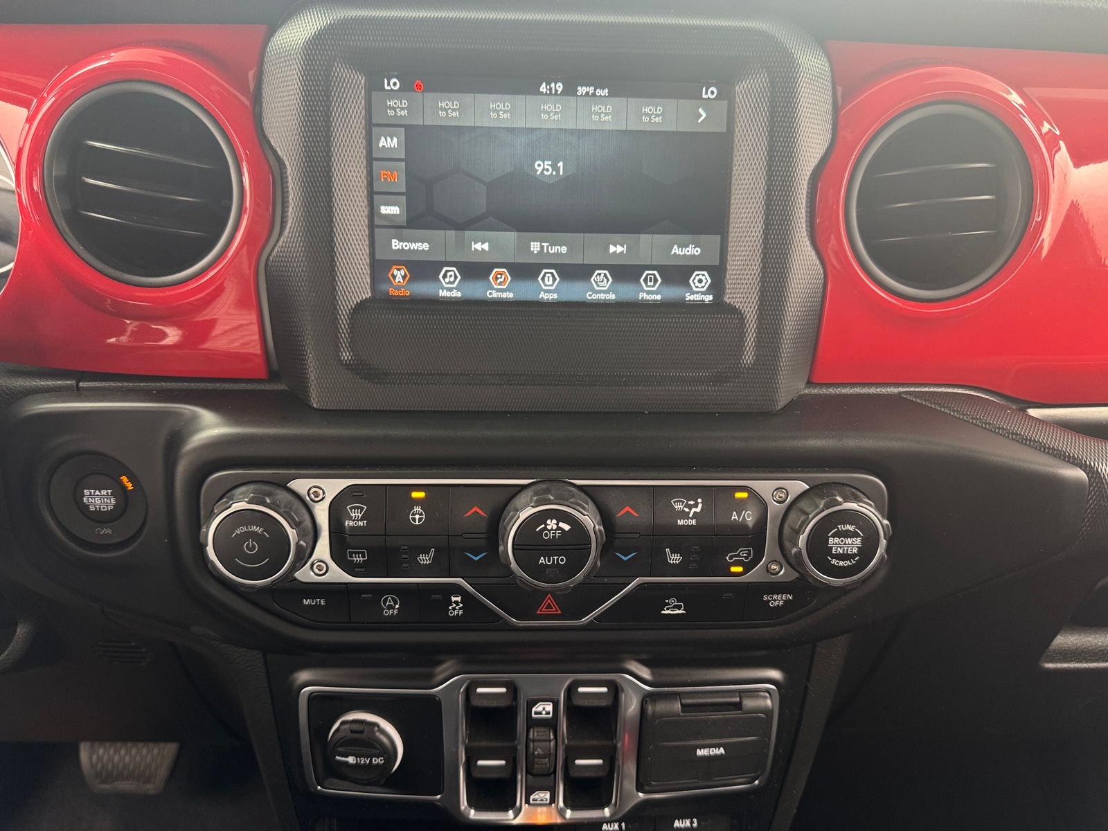 Thumbnail: 2022 Jeep Gladiator - 4