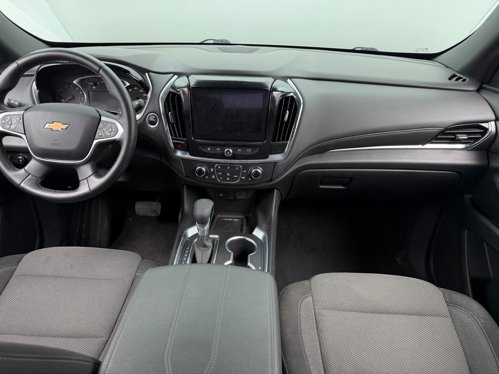 Thumbnail: 2023 Chevrolet Traverse - 3