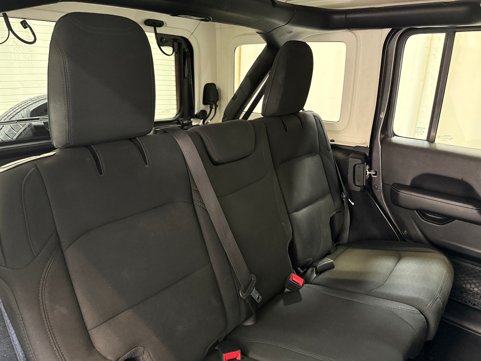 Thumbnail: 2020 Jeep Wrangler - 6