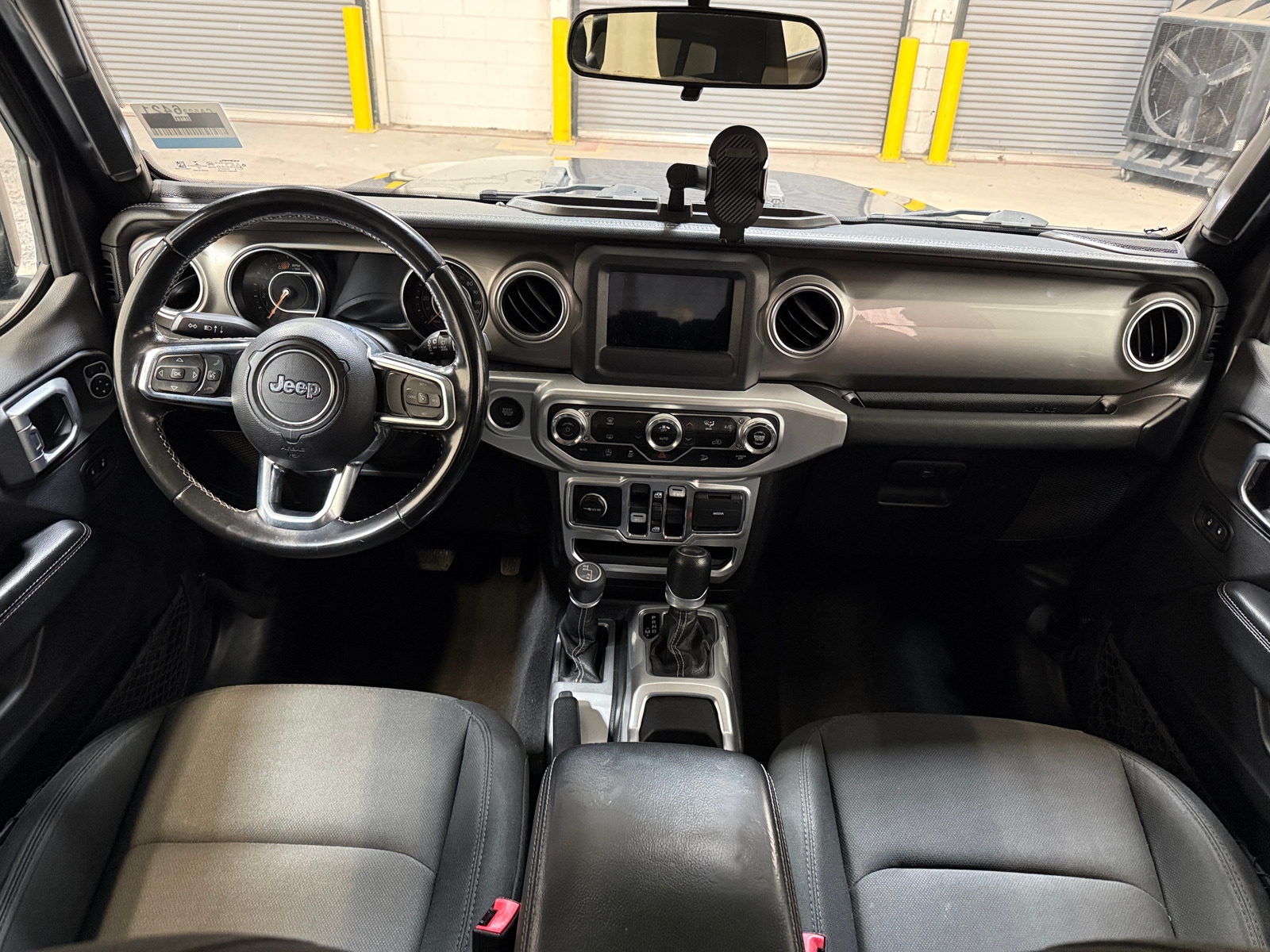 Thumbnail: 2020 Jeep Wrangler - 3