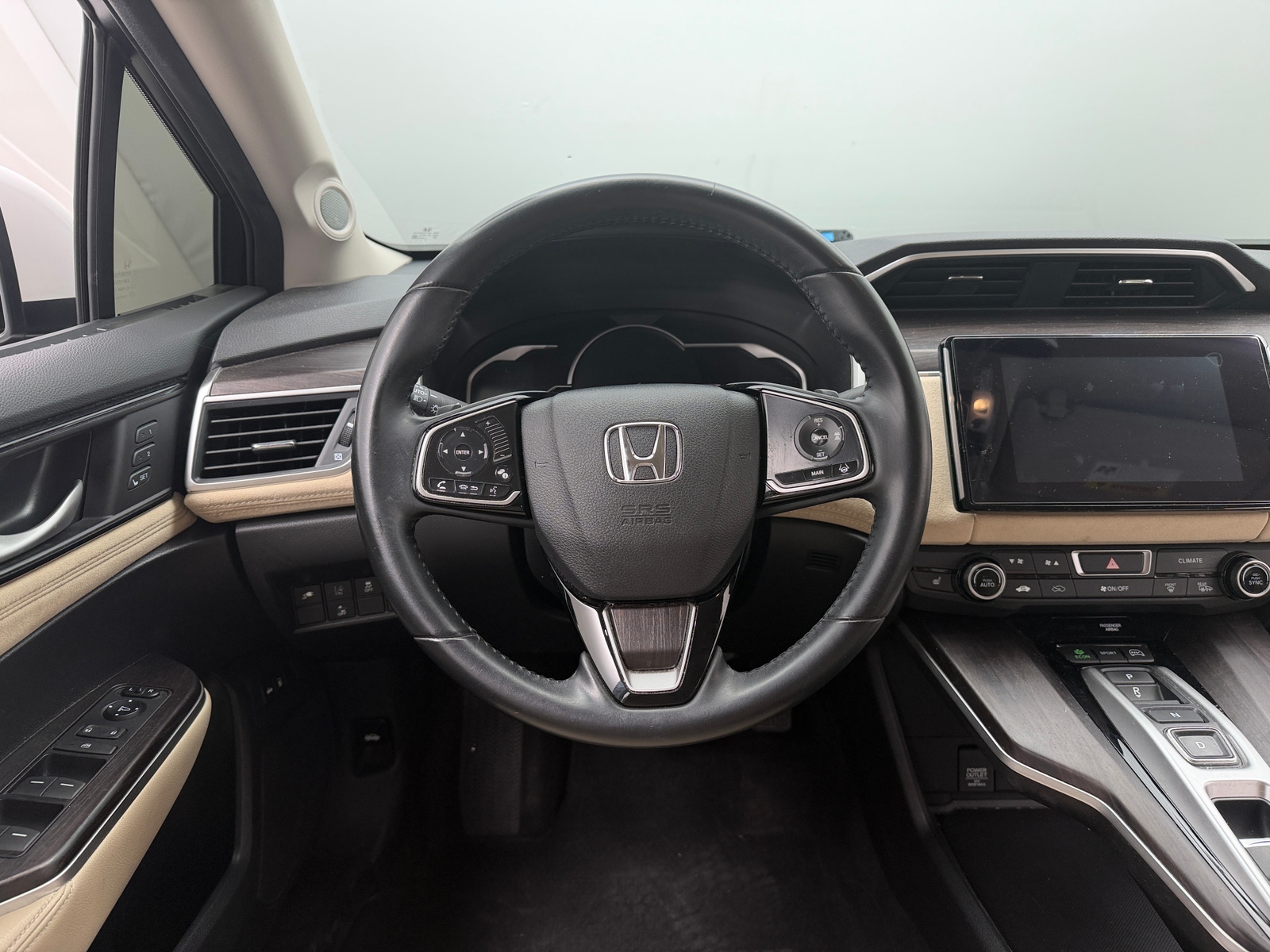Thumbnail: 2018 Honda Clarity - 4