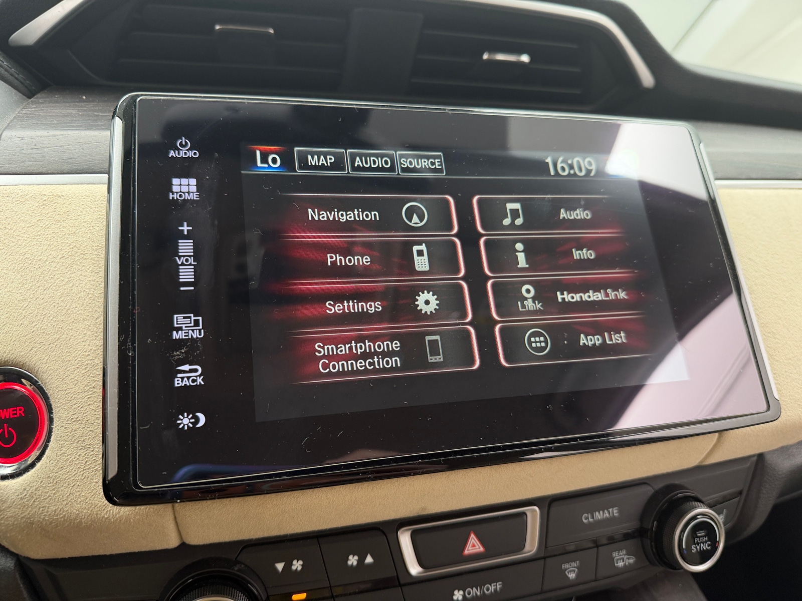 Thumbnail: 2018 Honda Clarity - 3