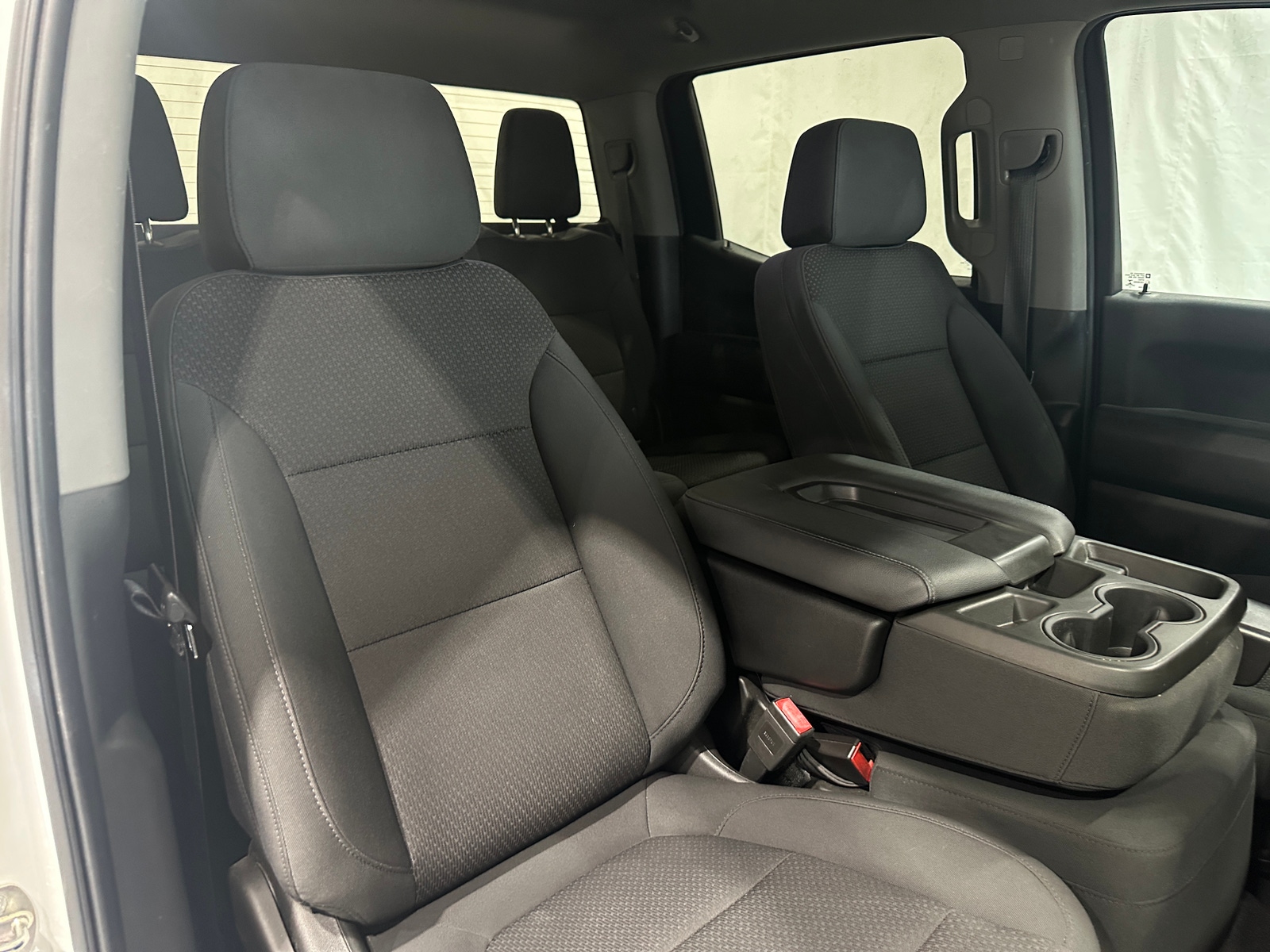 Thumbnail: 2020 Chevrolet Silverado 1500 - 2