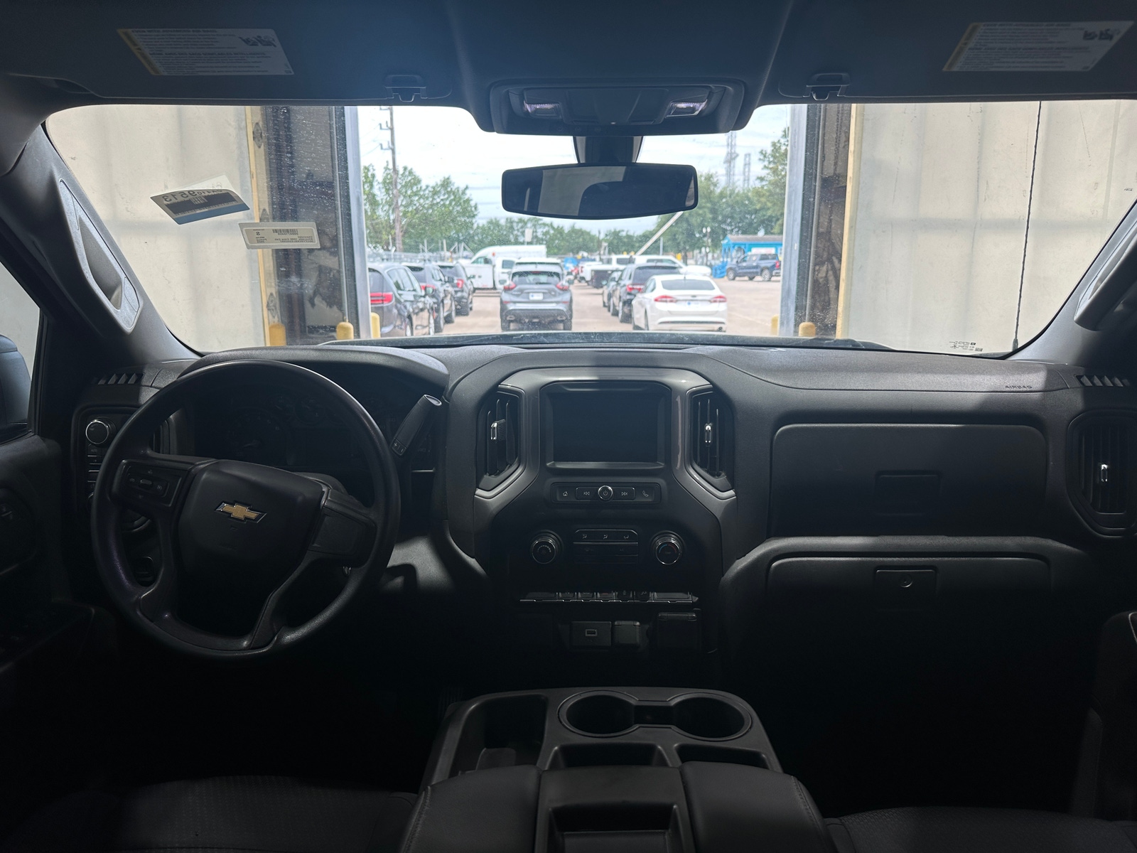 Thumbnail: 2020 Chevrolet Silverado 1500 - 3