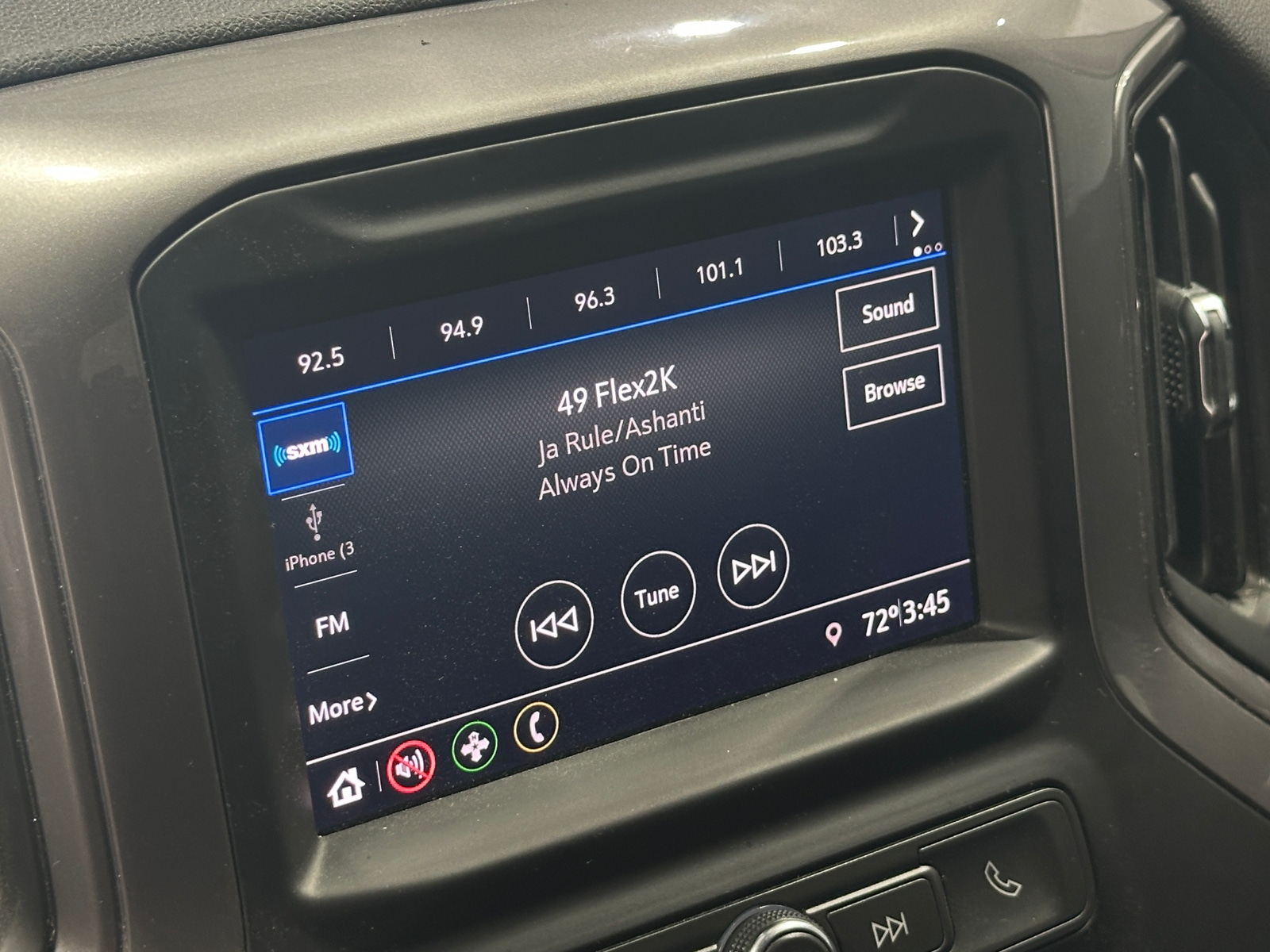 Thumbnail: 2020 Chevrolet Silverado 1500 - 4