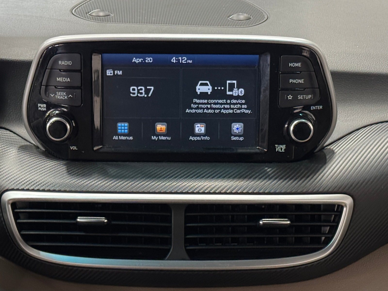 Thumbnail: 2019 Hyundai Tucson - 4