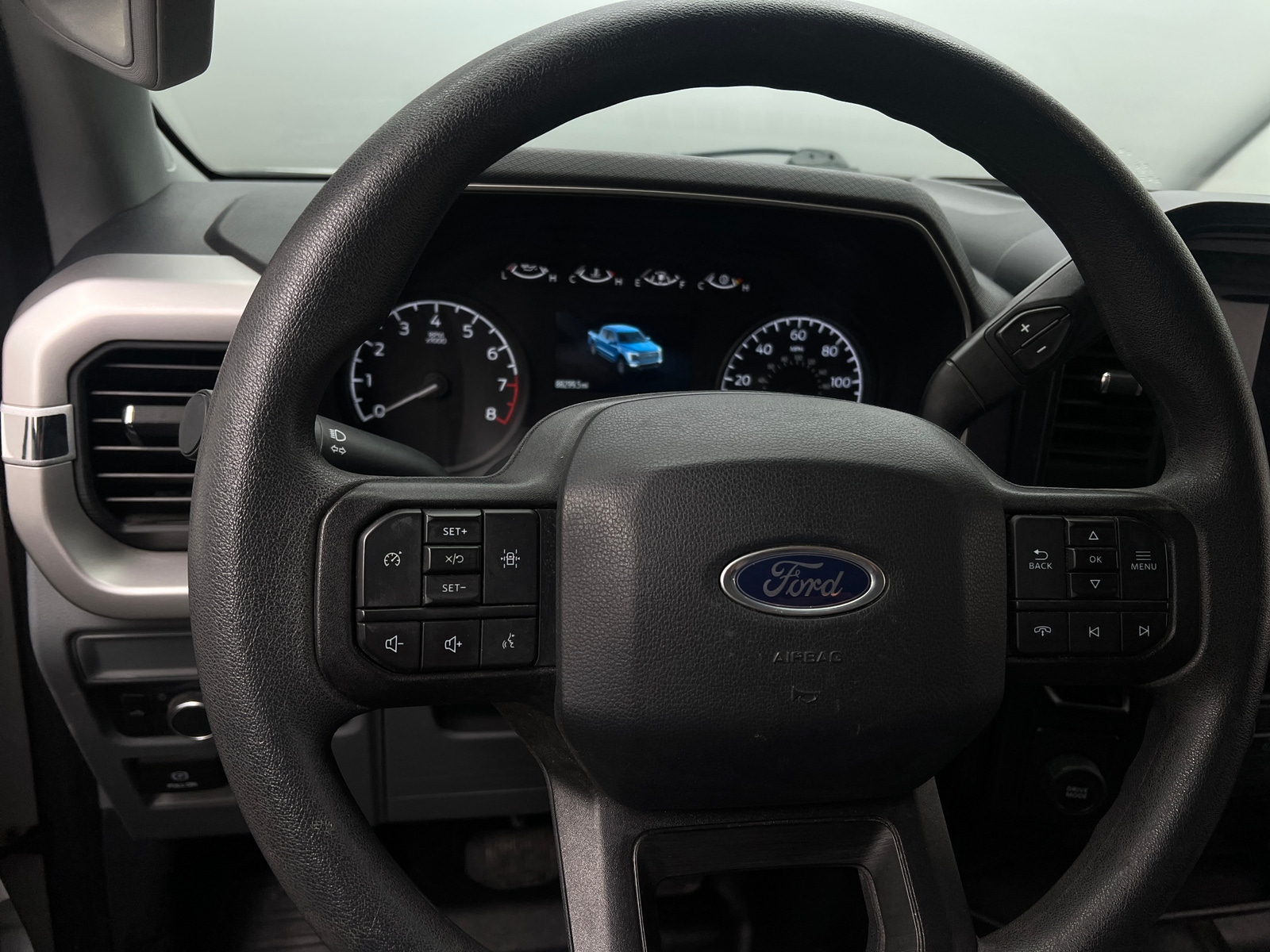 Thumbnail: 2022 Ford Econoline - 4