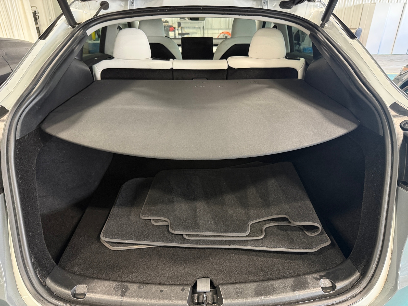 Thumbnail: 2023 Tesla Model Y - 6