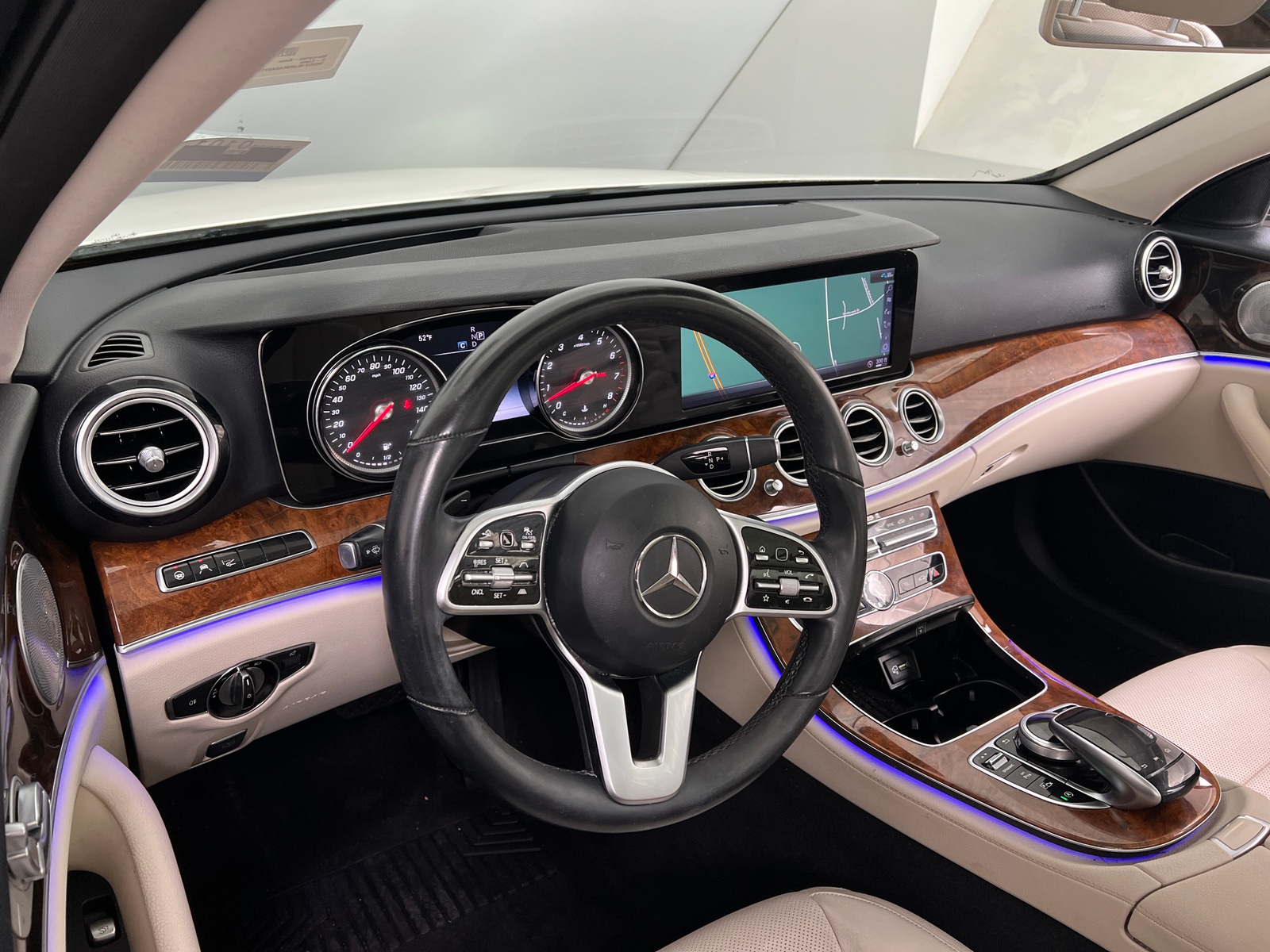 Thumbnail: 2019 Mercedes-Benz E-Class - 2