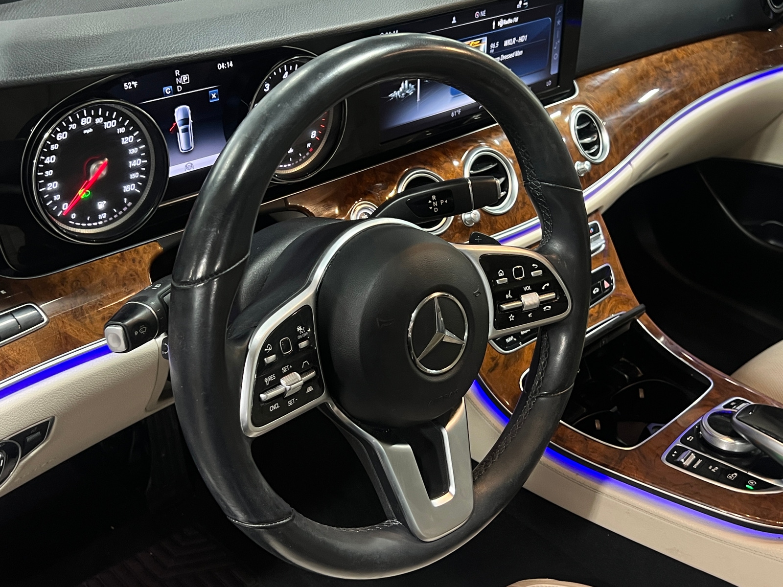 Thumbnail: 2019 Mercedes-Benz E-Class - 4