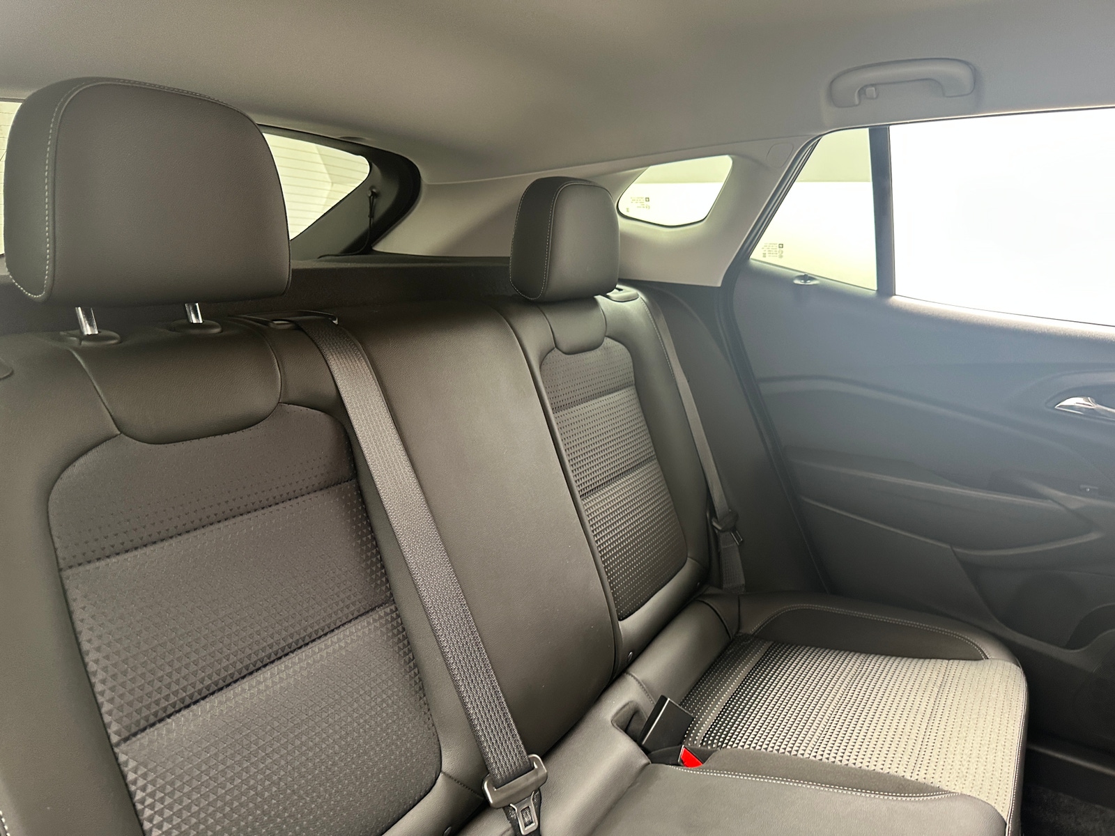 Thumbnail: 2024 Chevrolet Trax - 6