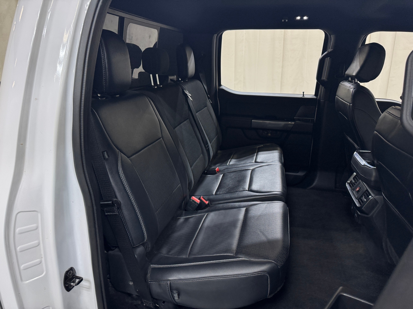Thumbnail: 2021 Ford Econoline - 6
