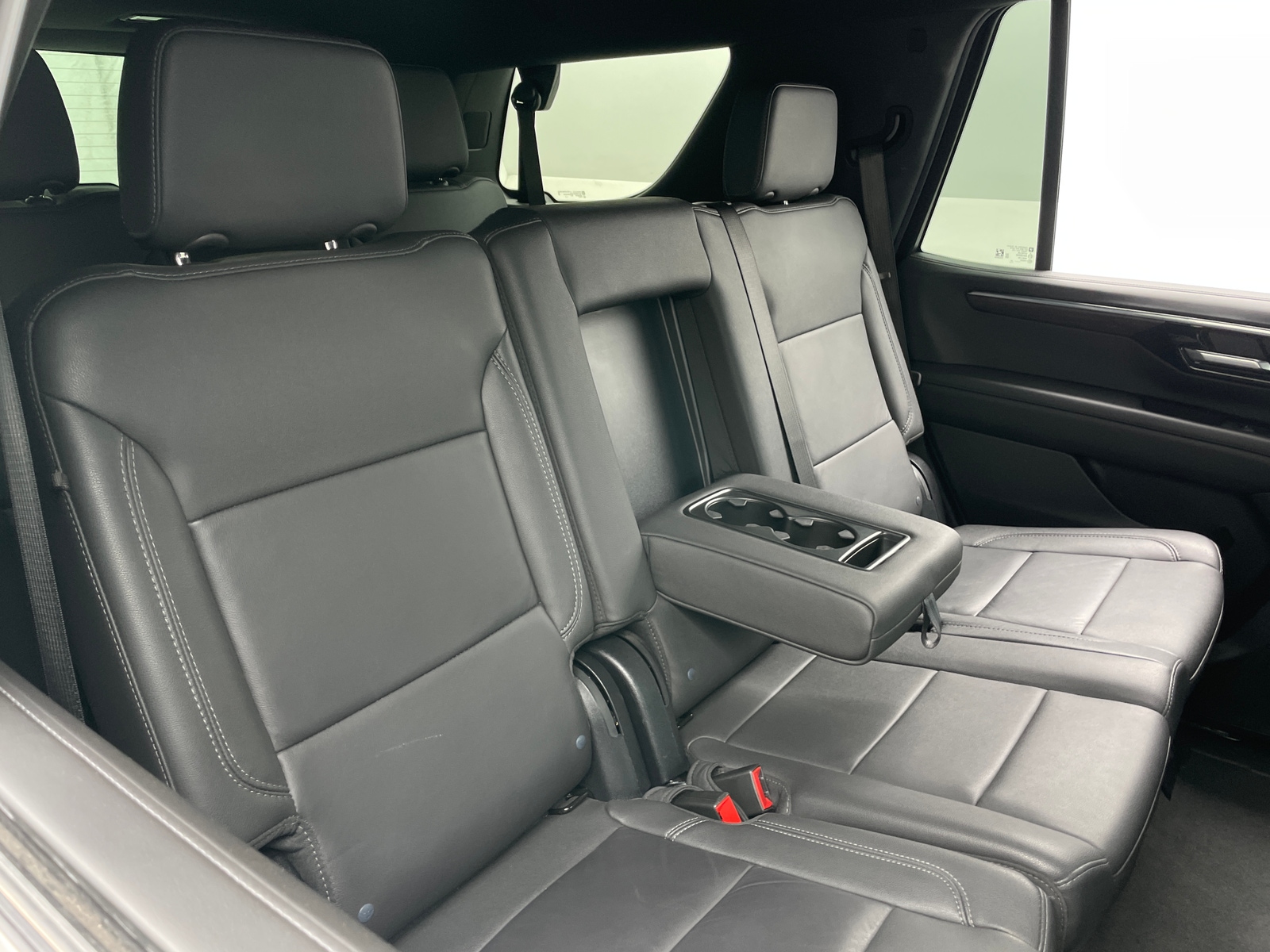 Thumbnail: 2025 Chevrolet Tahoe - 5