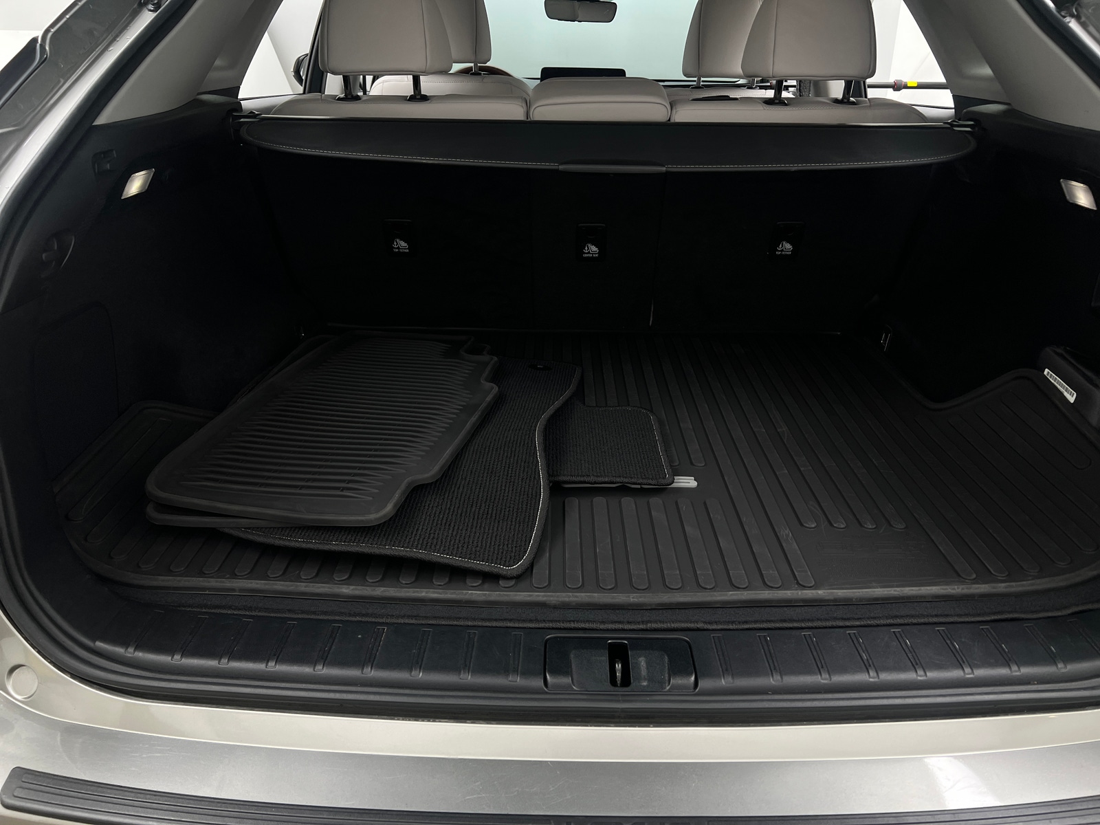 Thumbnail: 2022 Lexus RX - 7