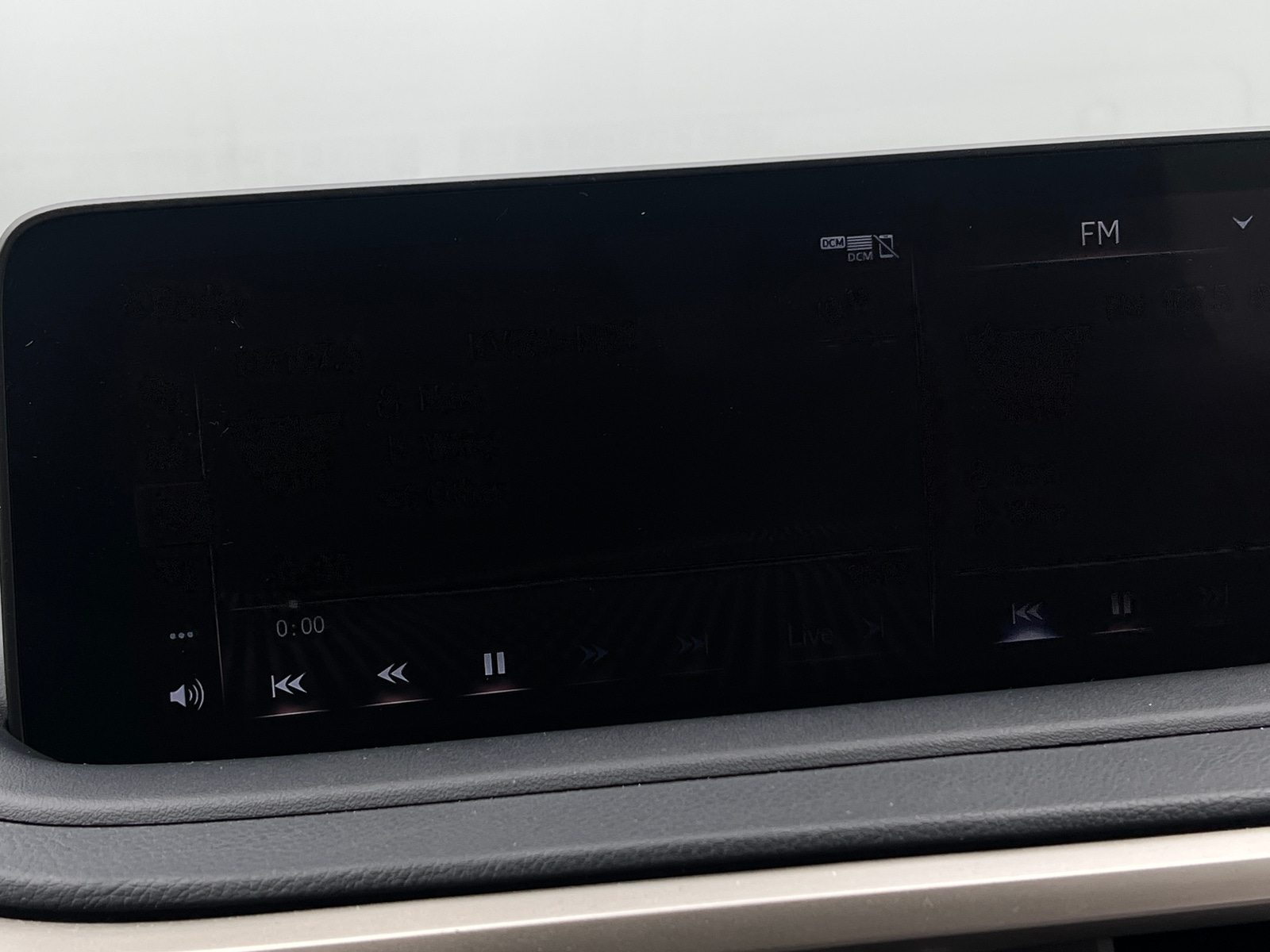 Thumbnail: 2022 Lexus RX - 4