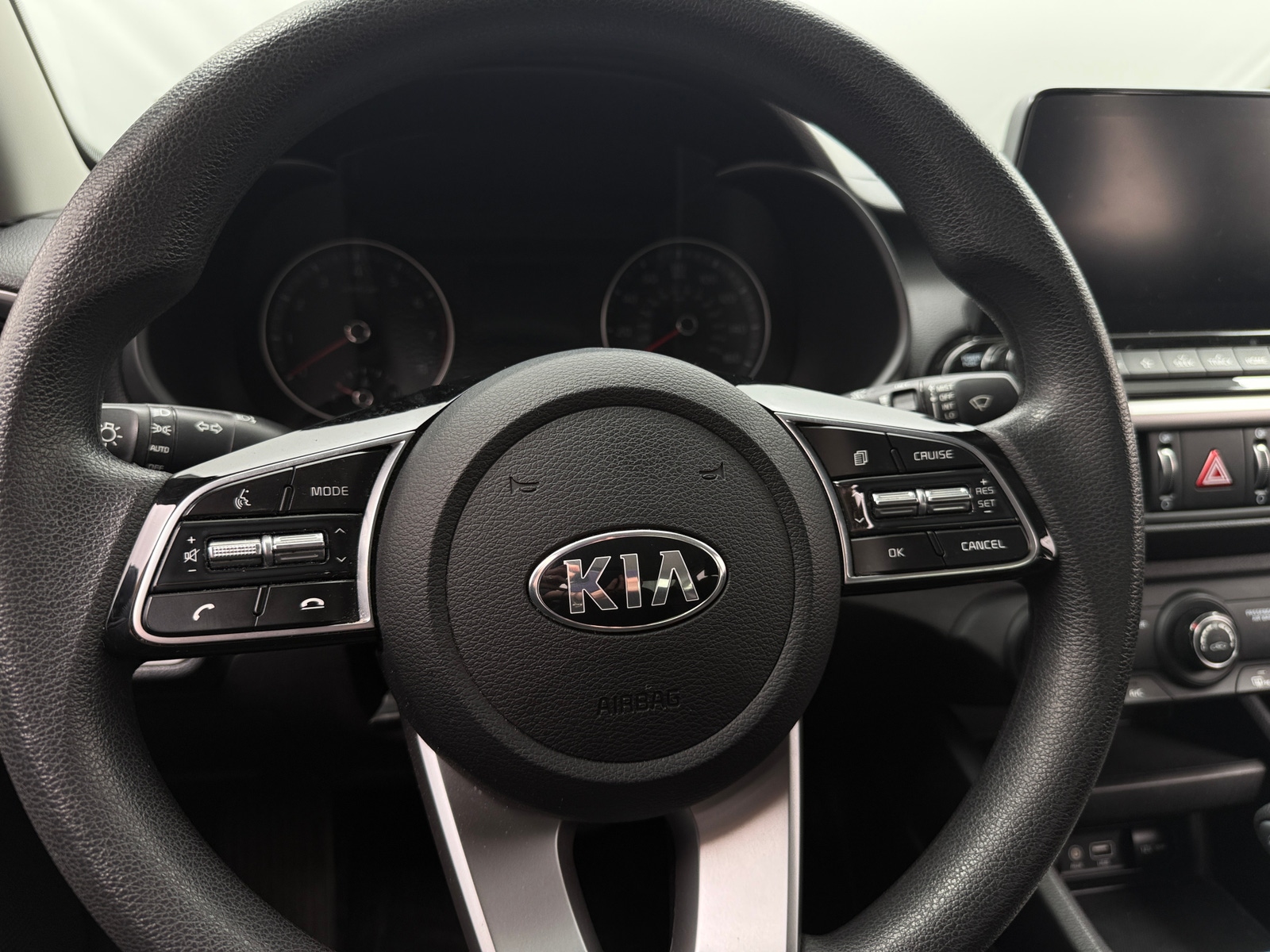 Thumbnail: 2021 Kia Forte - 5