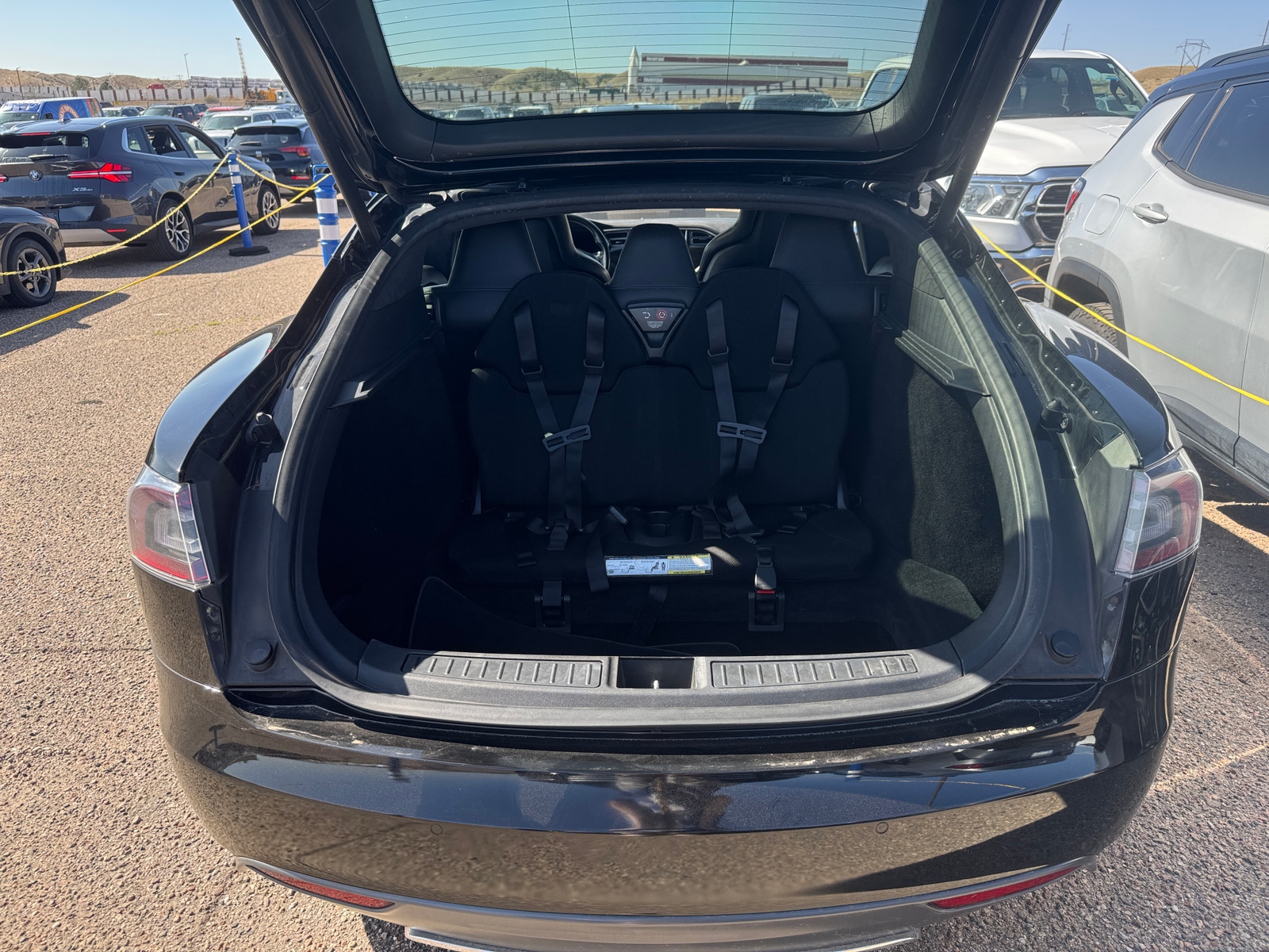 Thumbnail: 2015 Tesla Model S - 6