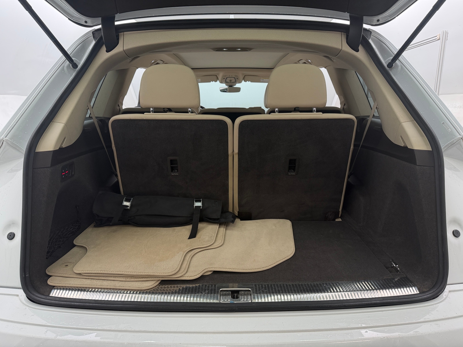 Thumbnail: 2019 Audi Q7 - 6