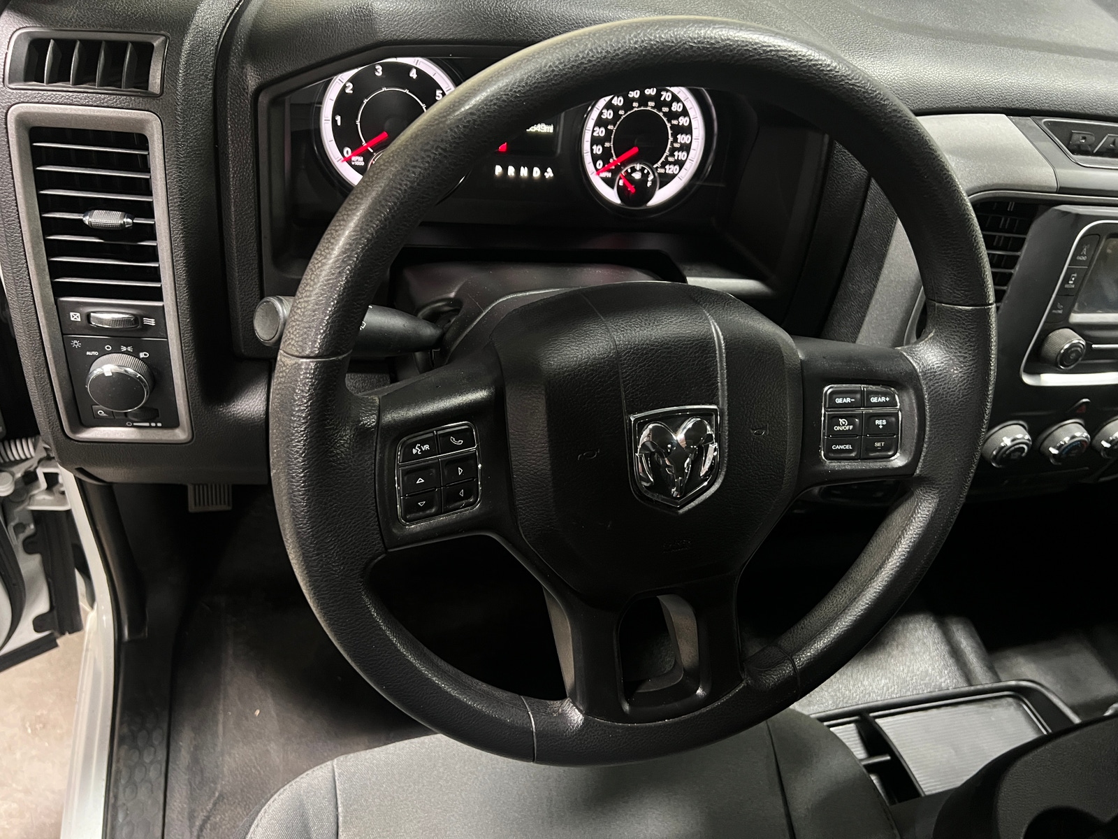 Thumbnail: 2023 RAM 1500 Classic - 5