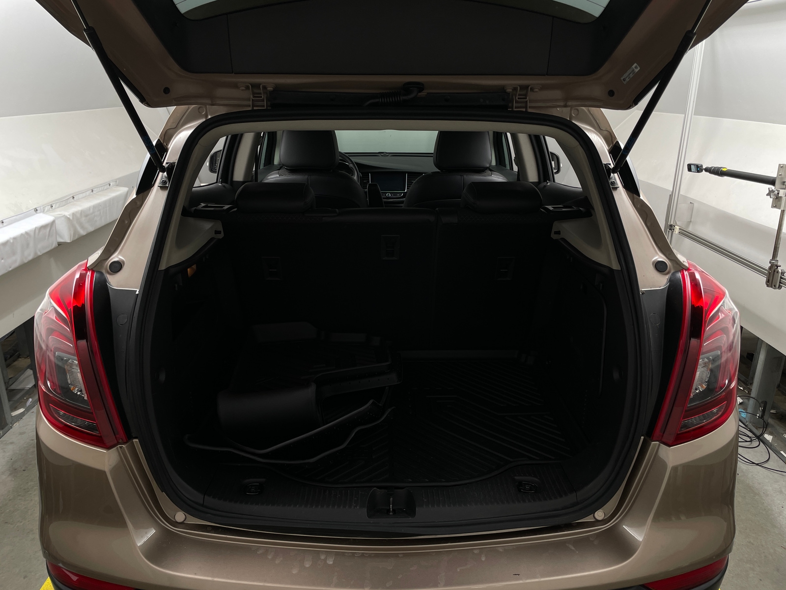 Thumbnail: 2019 Buick Encore - 6