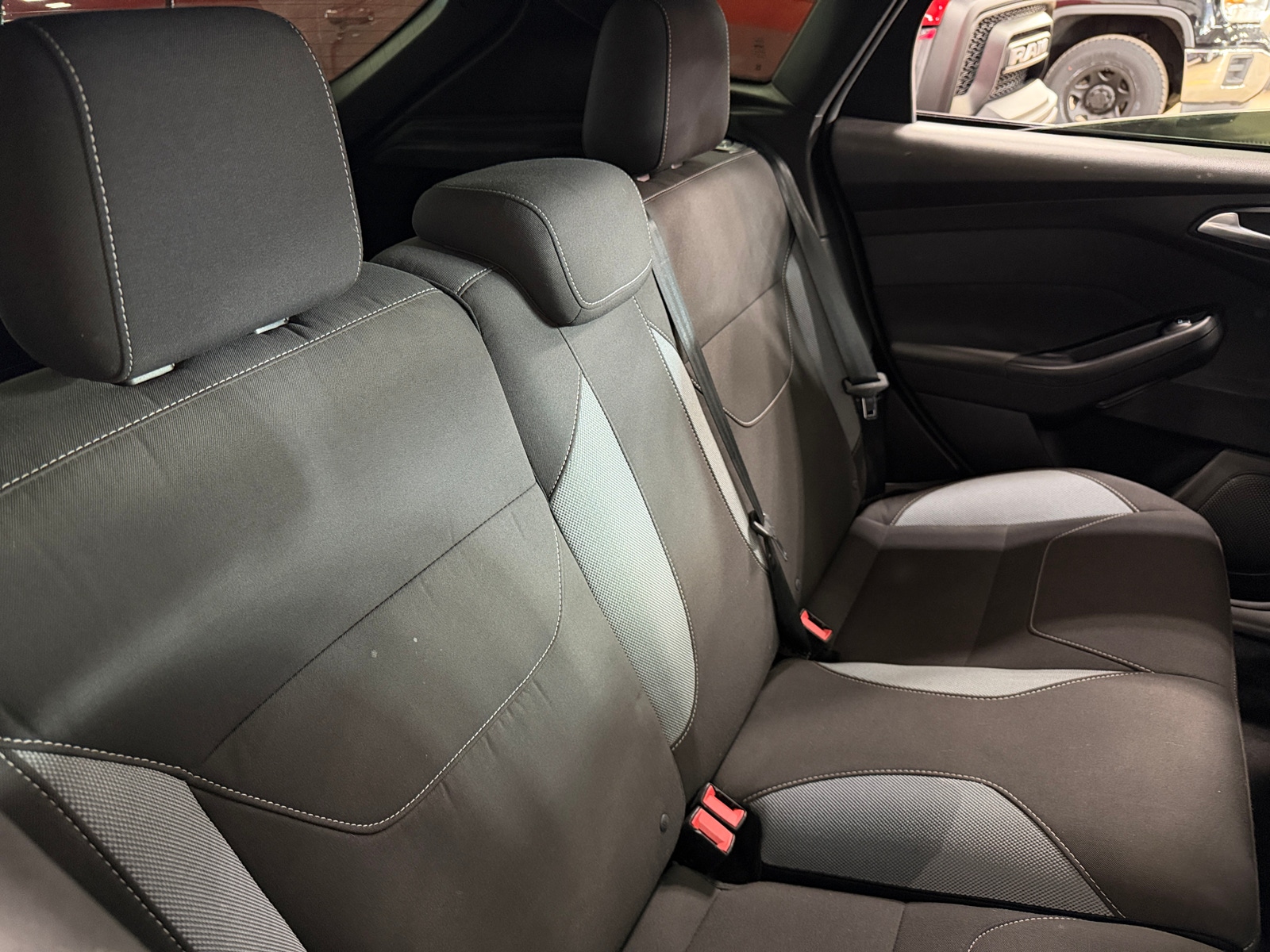 Thumbnail: 2016 Ford Focus - 6