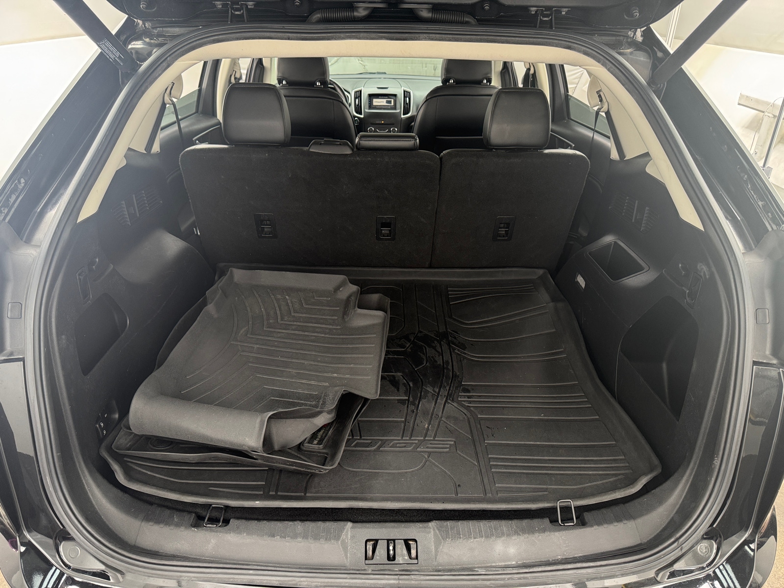 Thumbnail: 2015 Ford Edge - 7