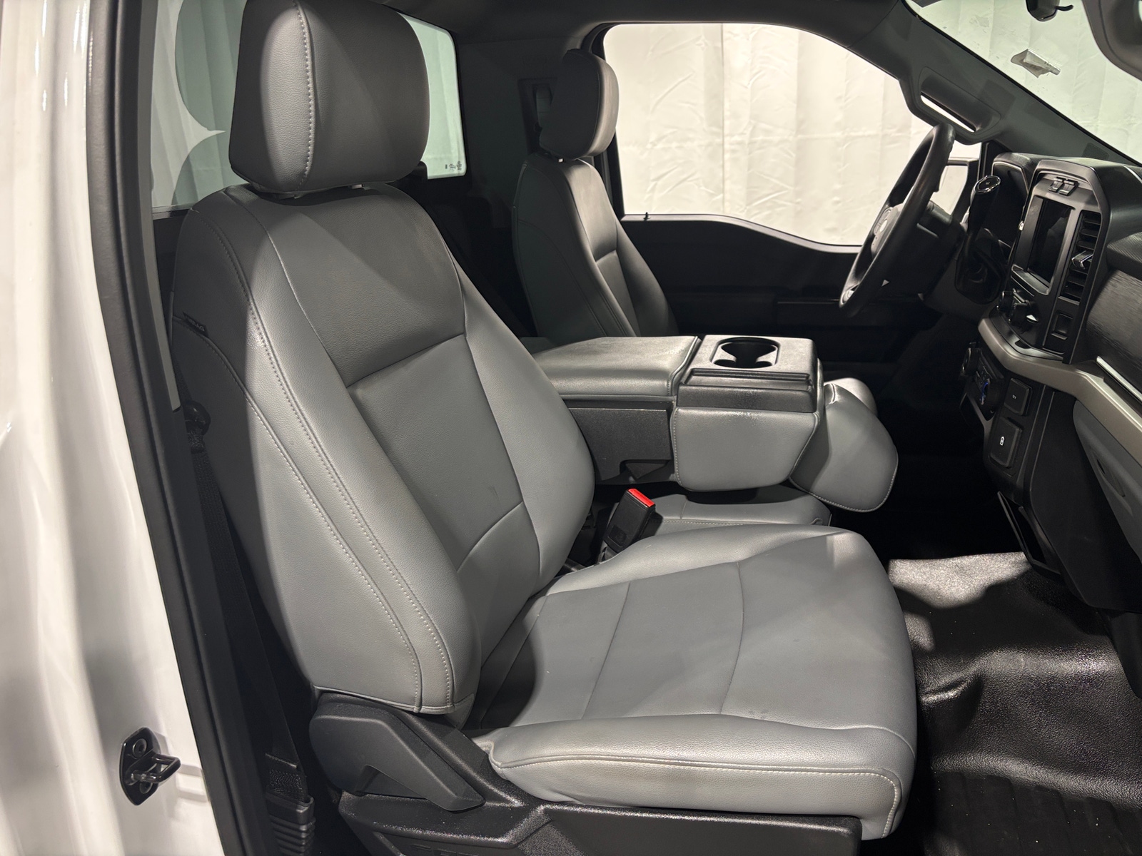 Thumbnail: 2021 Ford Econoline - 2