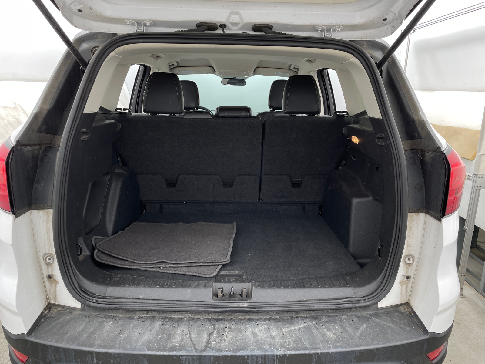 Thumbnail: 2019 Ford Escape - 7