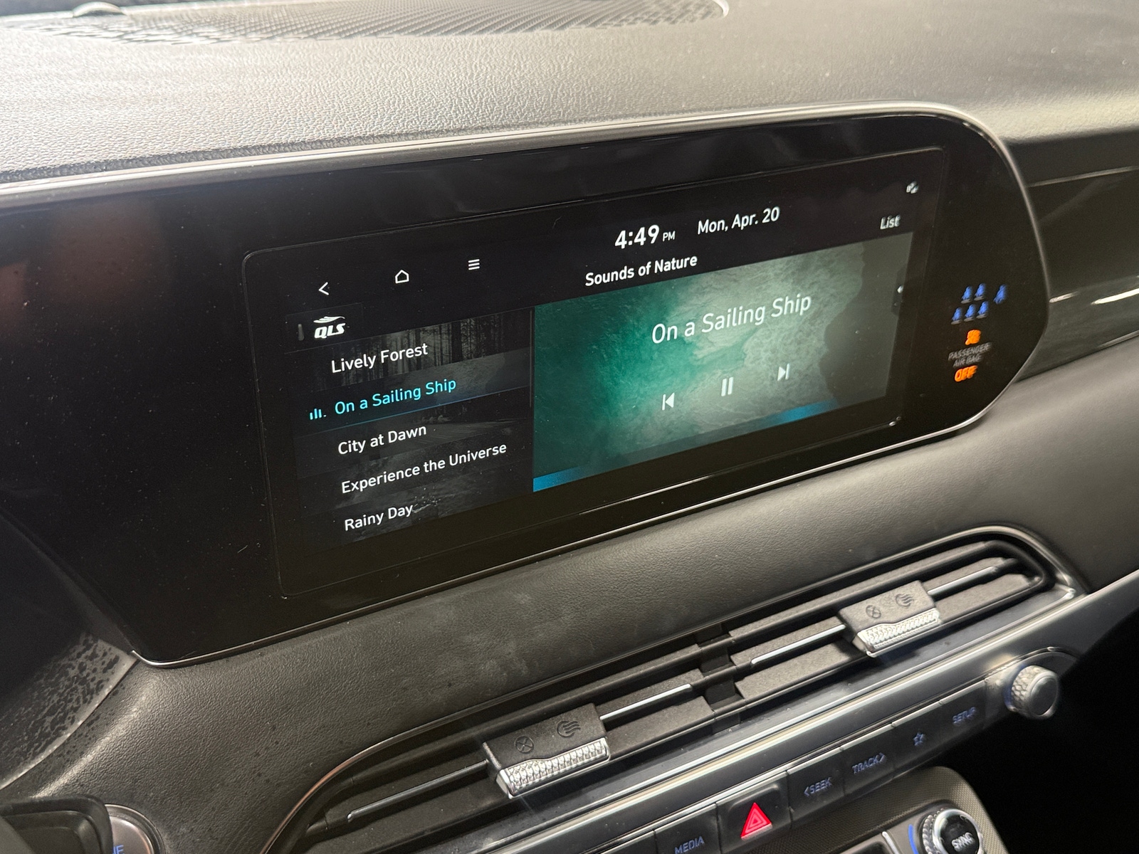 Thumbnail: 2022 Hyundai Palisade - 3