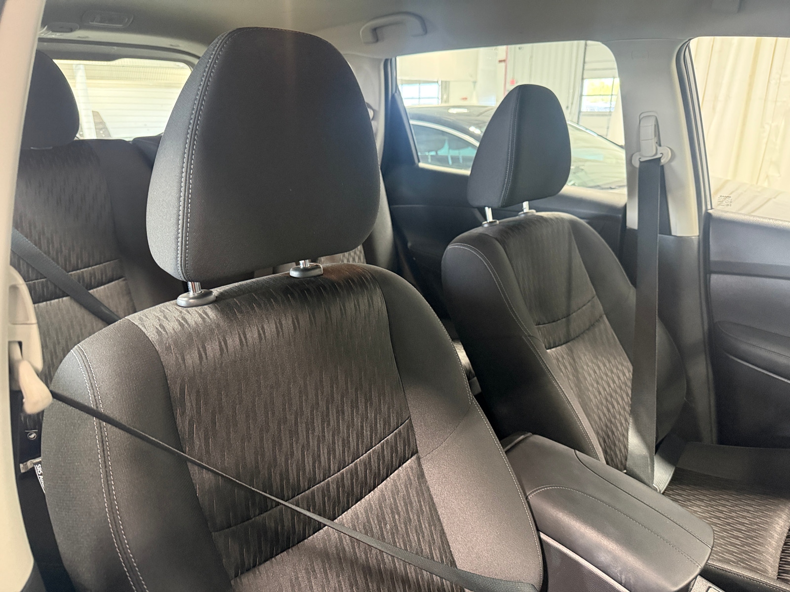 Thumbnail: 2019 Nissan Rogue - 2