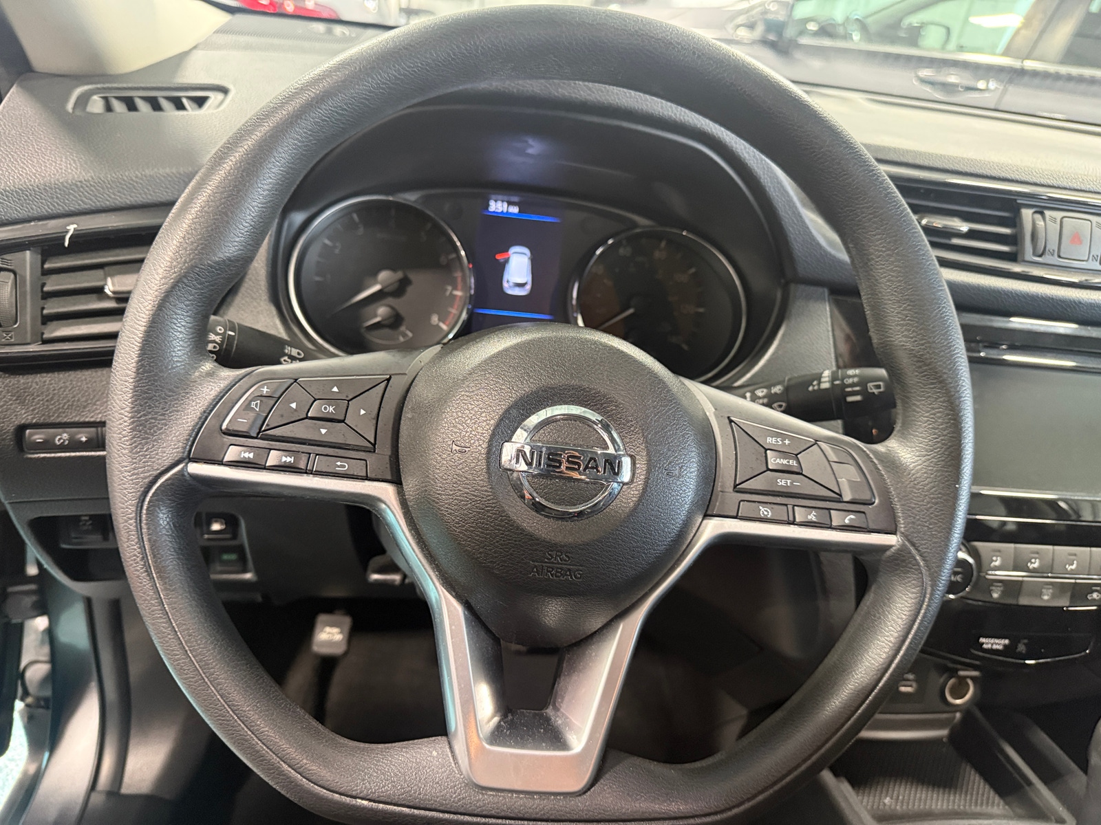 Thumbnail: 2019 Nissan Rogue - 5