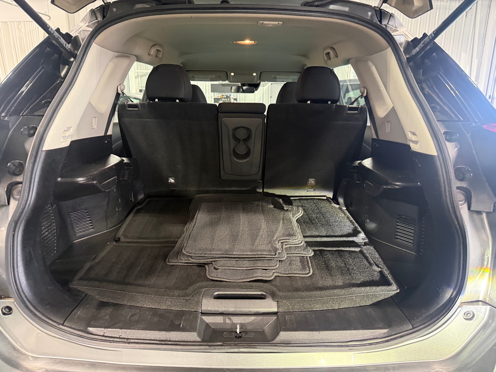 Thumbnail: 2019 Nissan Rogue - 7