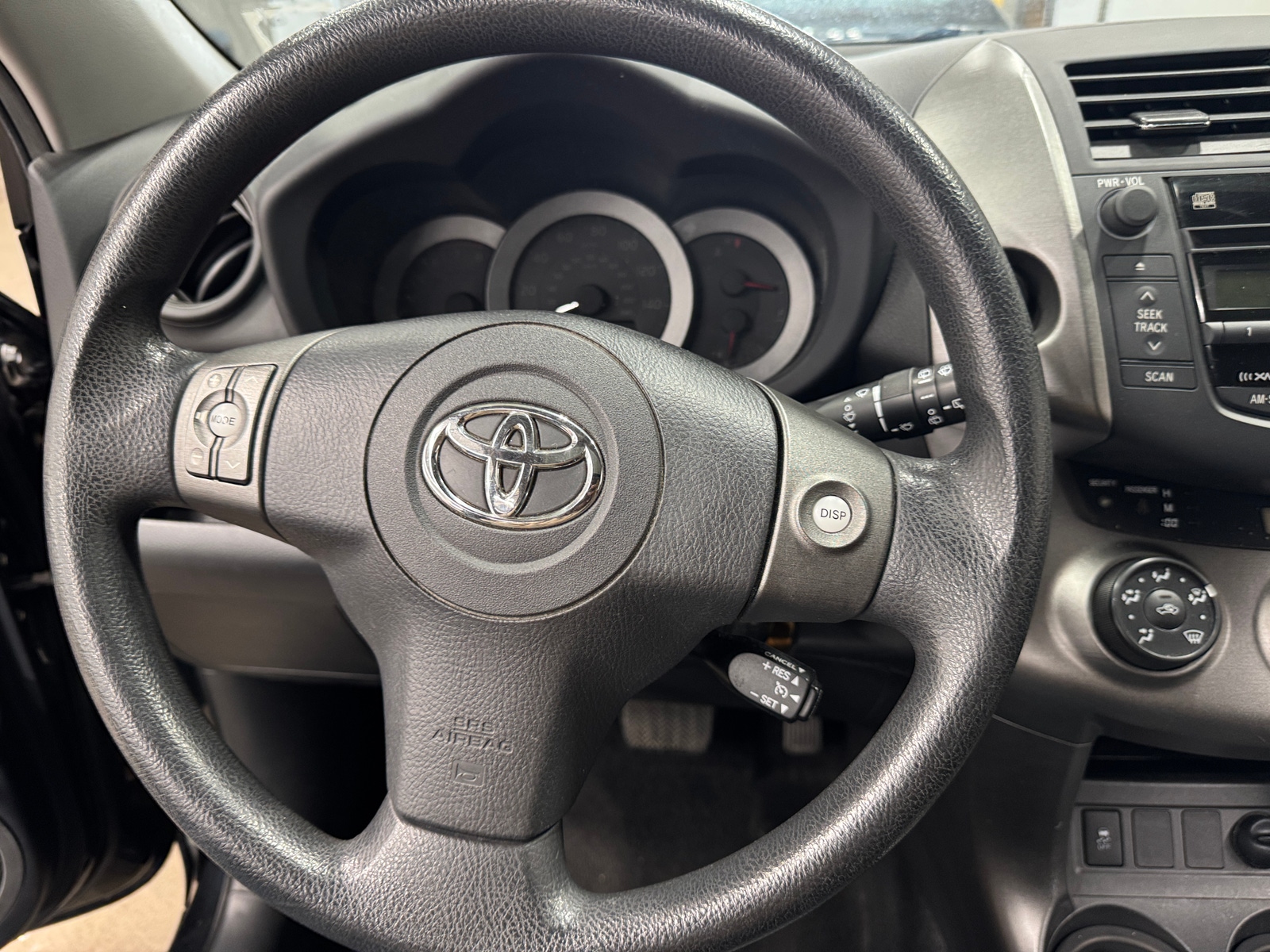 Thumbnail: 2011 Toyota RAV4 - 5