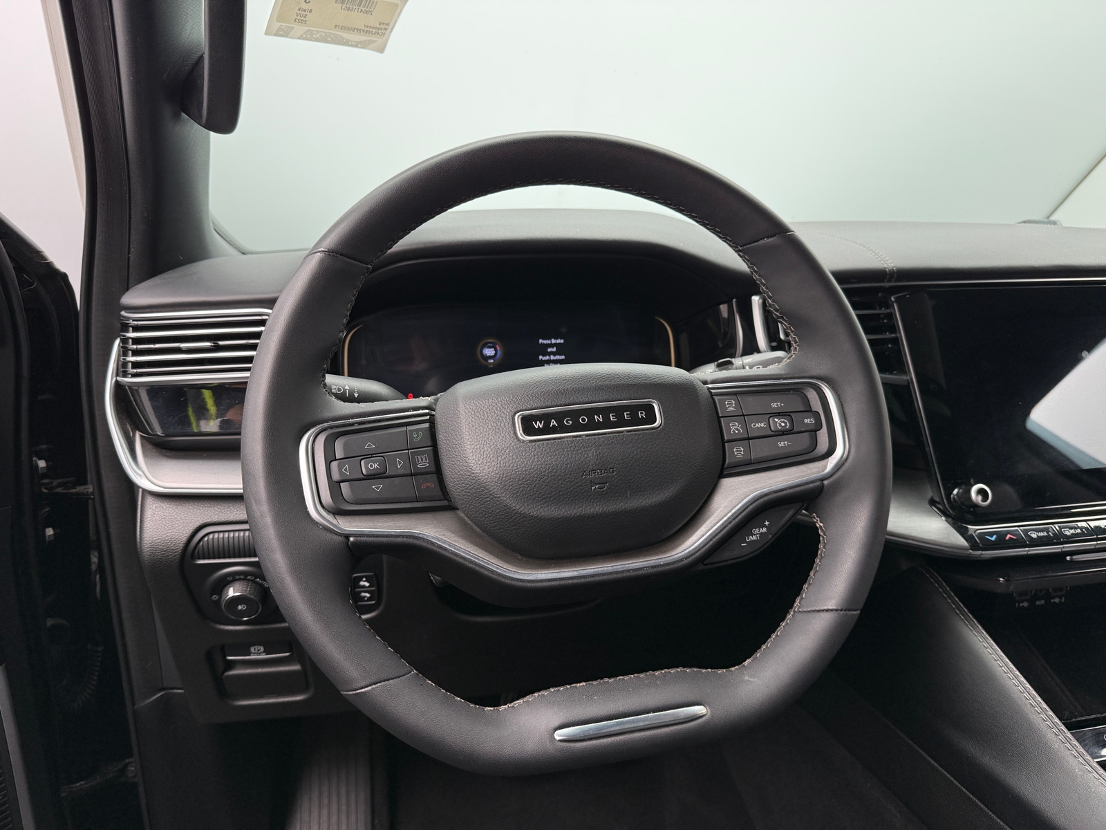 Thumbnail: 2023 Jeep Wagoneer - 4