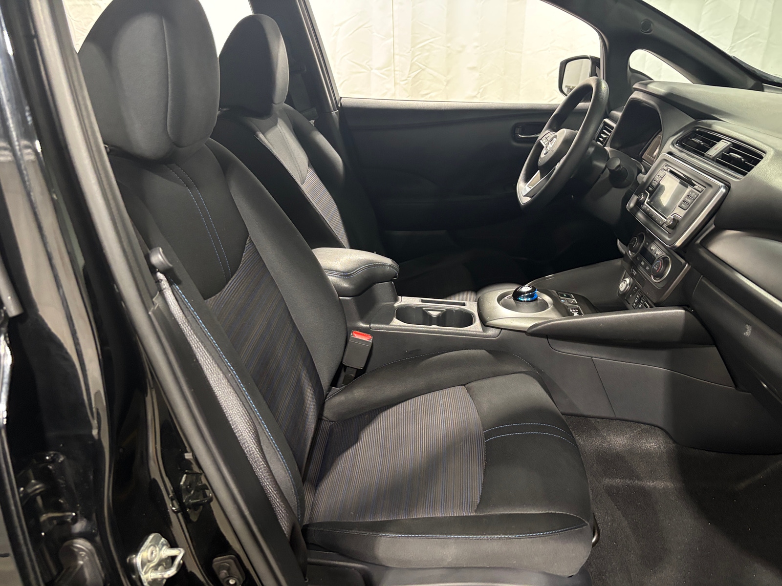 Thumbnail: 2019 Nissan Leaf - 2