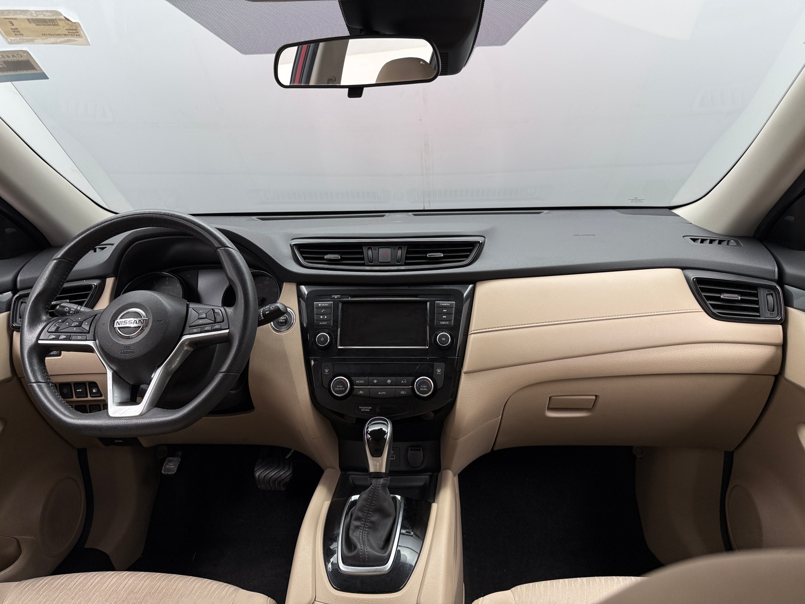 Thumbnail: 2019 Nissan Rogue - 3