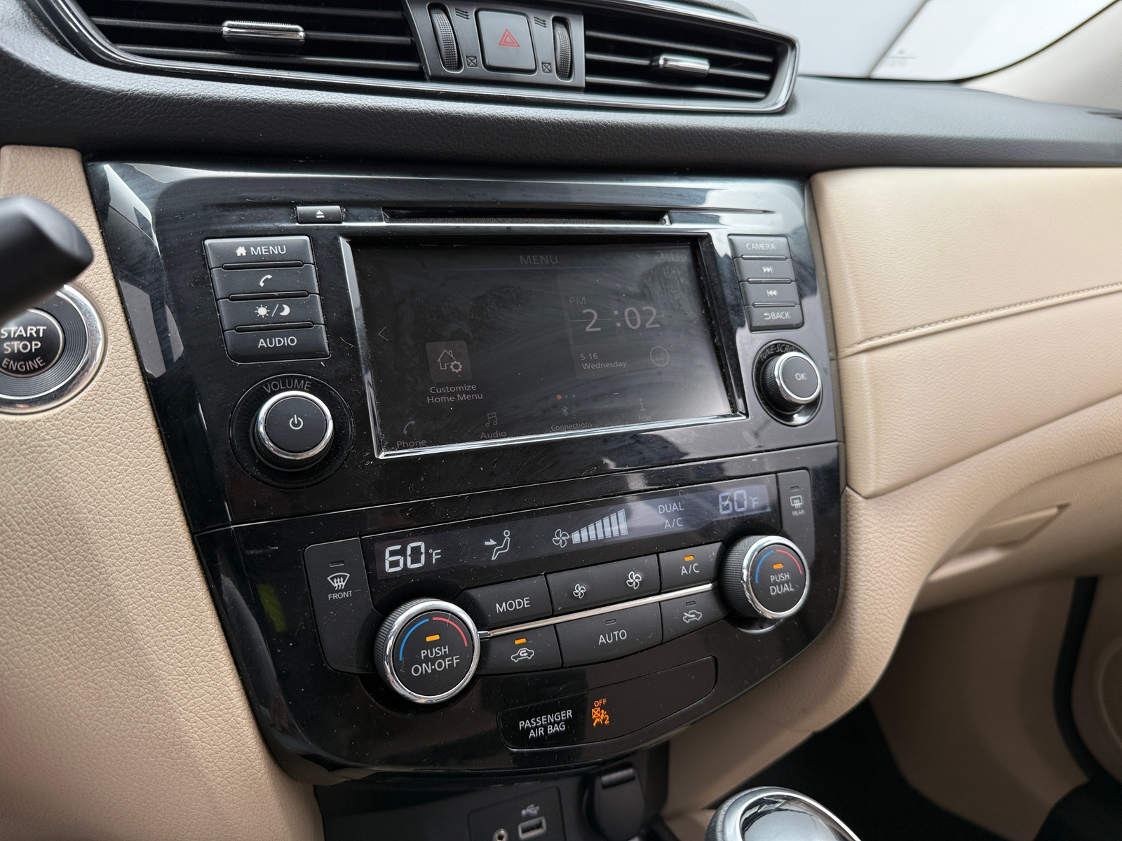 Thumbnail: 2019 Nissan Rogue - 4