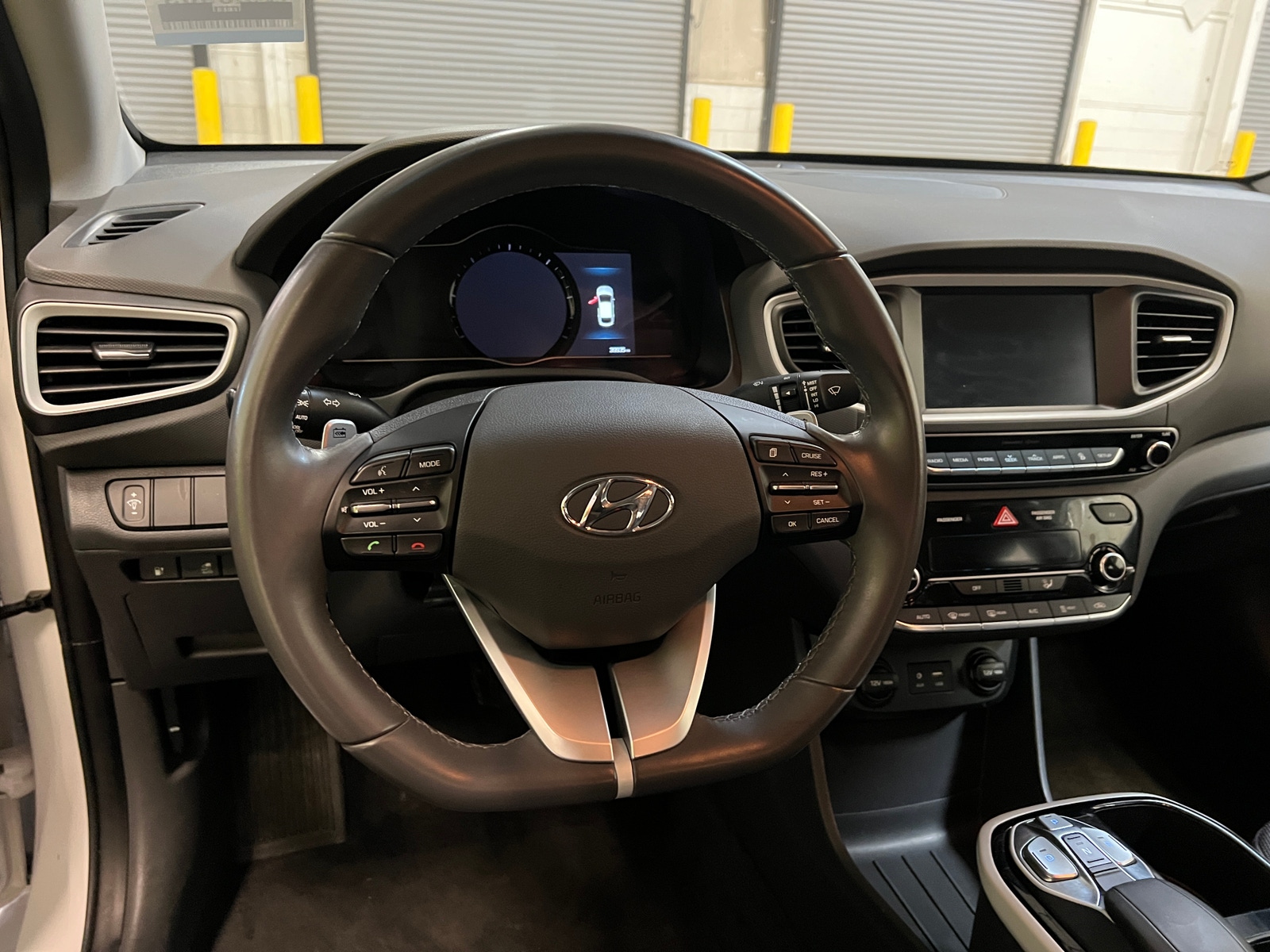 Thumbnail: 2019 Hyundai Ioniq - 5