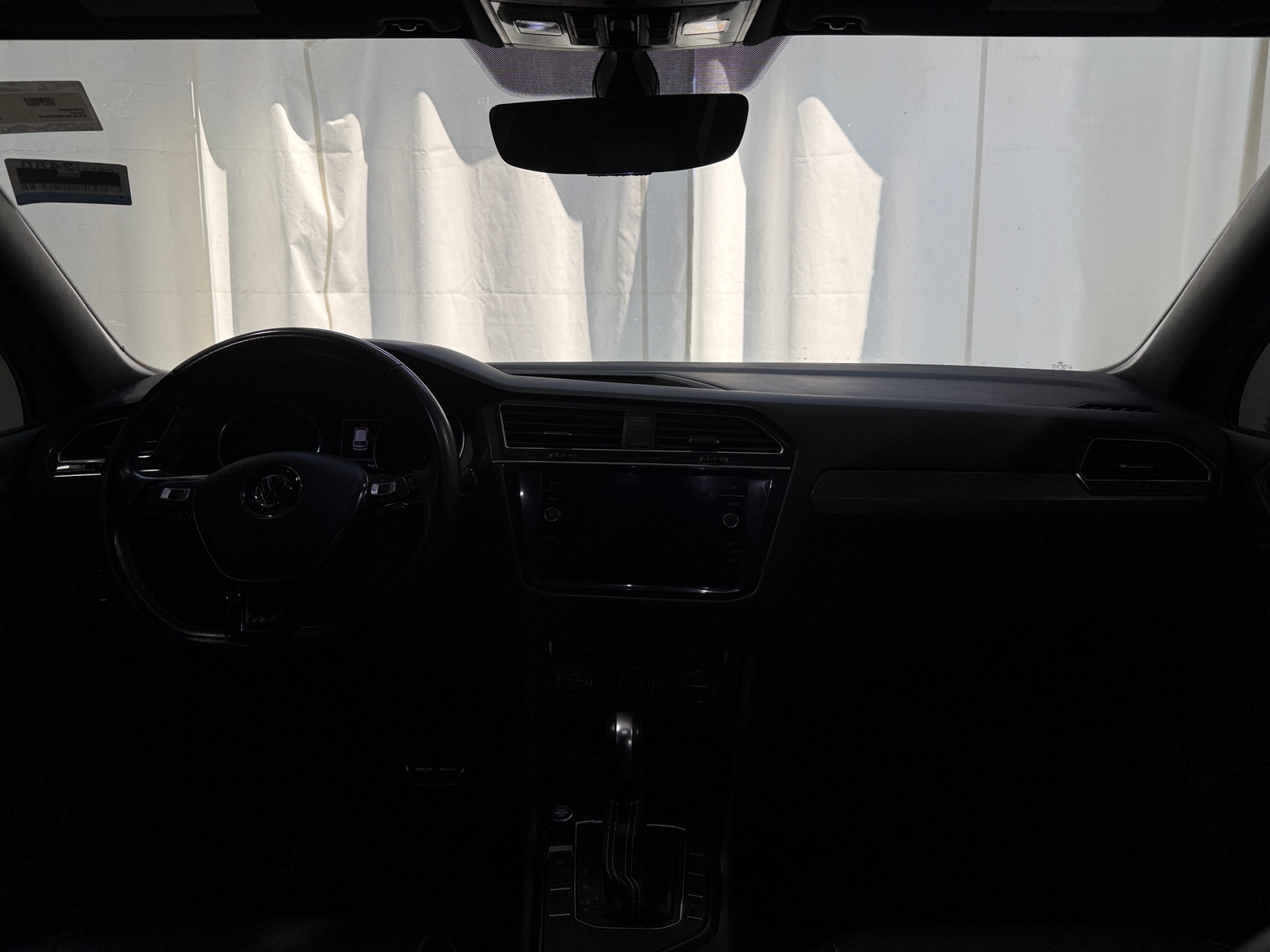 Thumbnail: 2021 Volkswagen Tiguan - 2