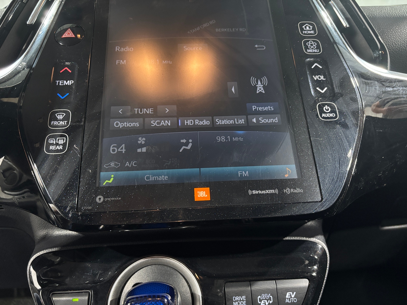 Thumbnail: 2022 Toyota Prius Prime - 3