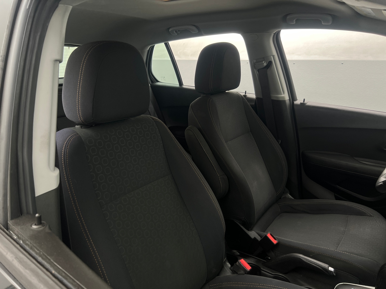 Thumbnail: 2018 Chevrolet Trax - 2