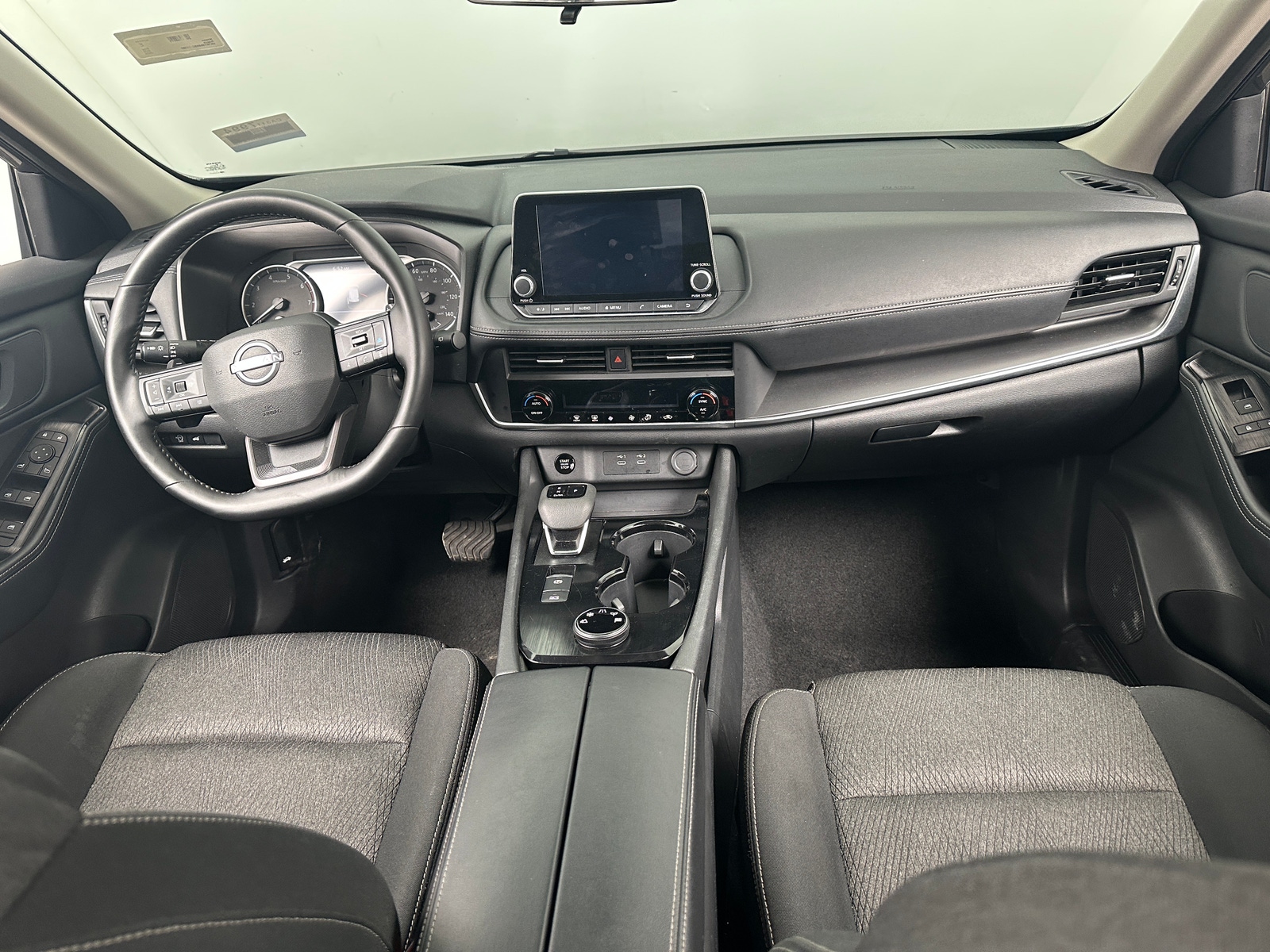 Thumbnail: 2025 Nissan Rogue - 3