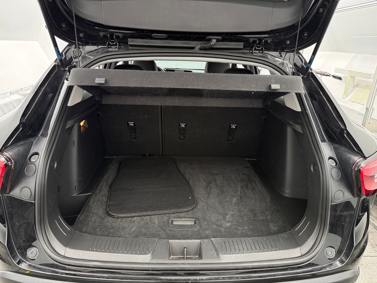 Thumbnail: 2025 Chevrolet Trax - 7