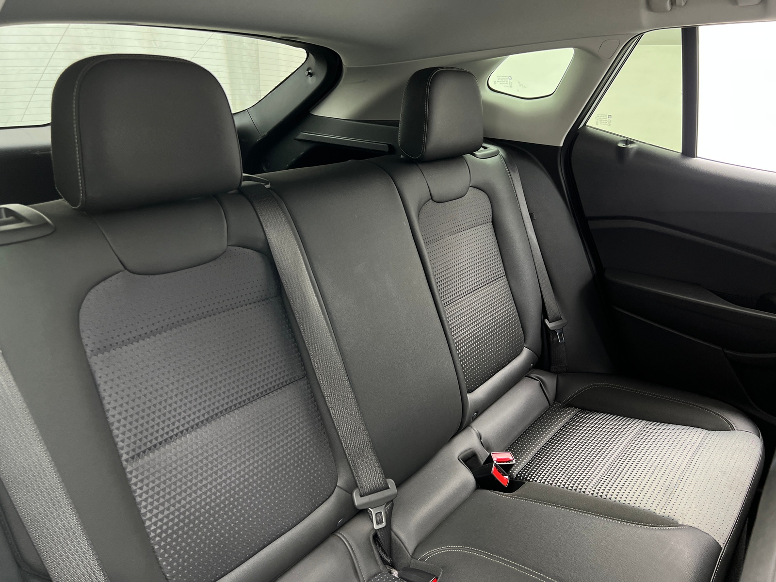 Thumbnail: 2025 Chevrolet Trax - 6